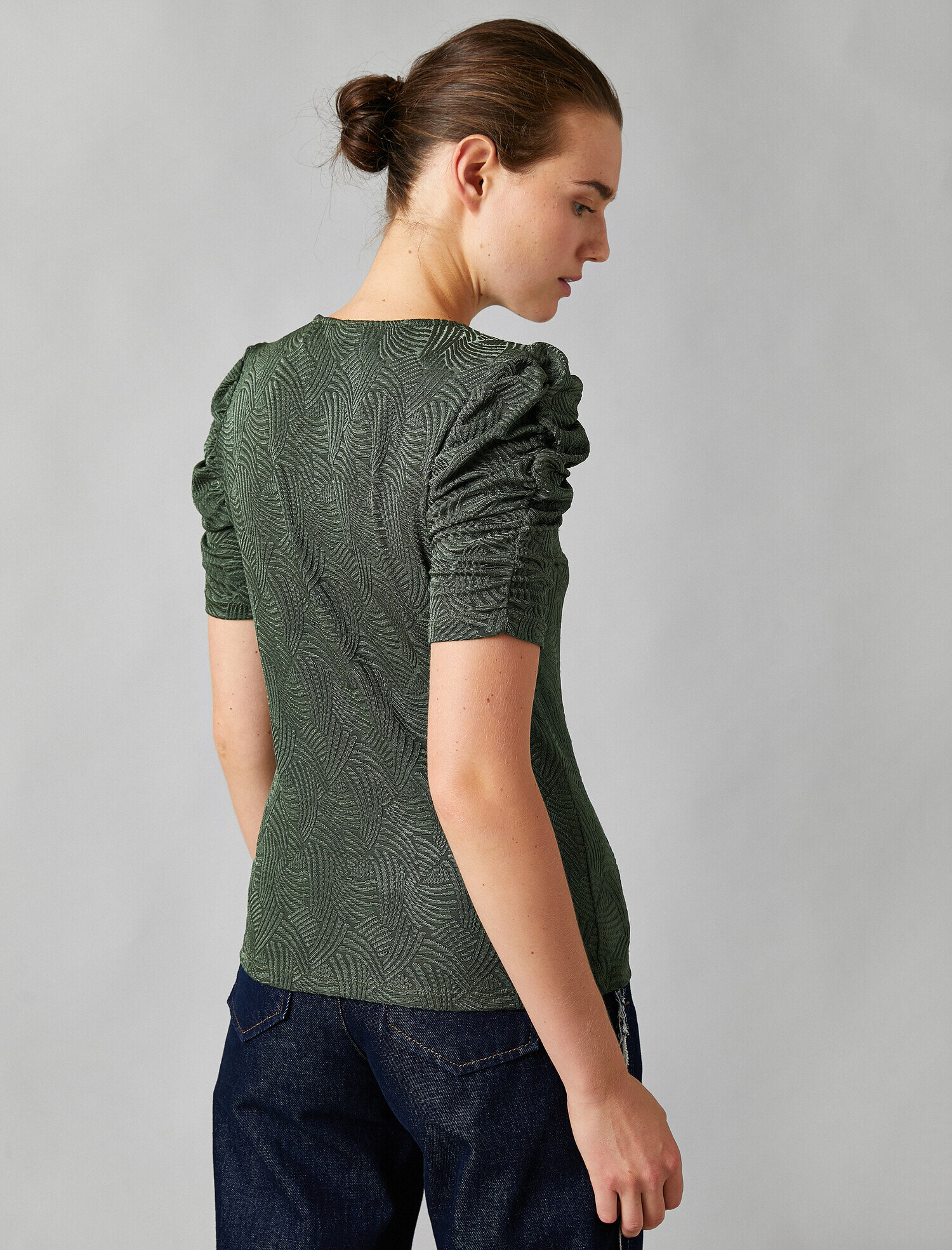   Bisiklet Yaka Kısa Kollu Omuz Detaylı Bluz