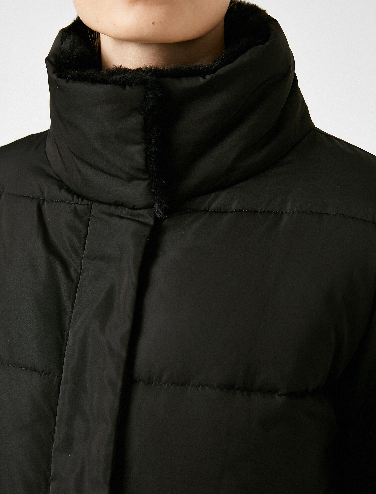   Suni Kürk Detaylı Şişme Mont