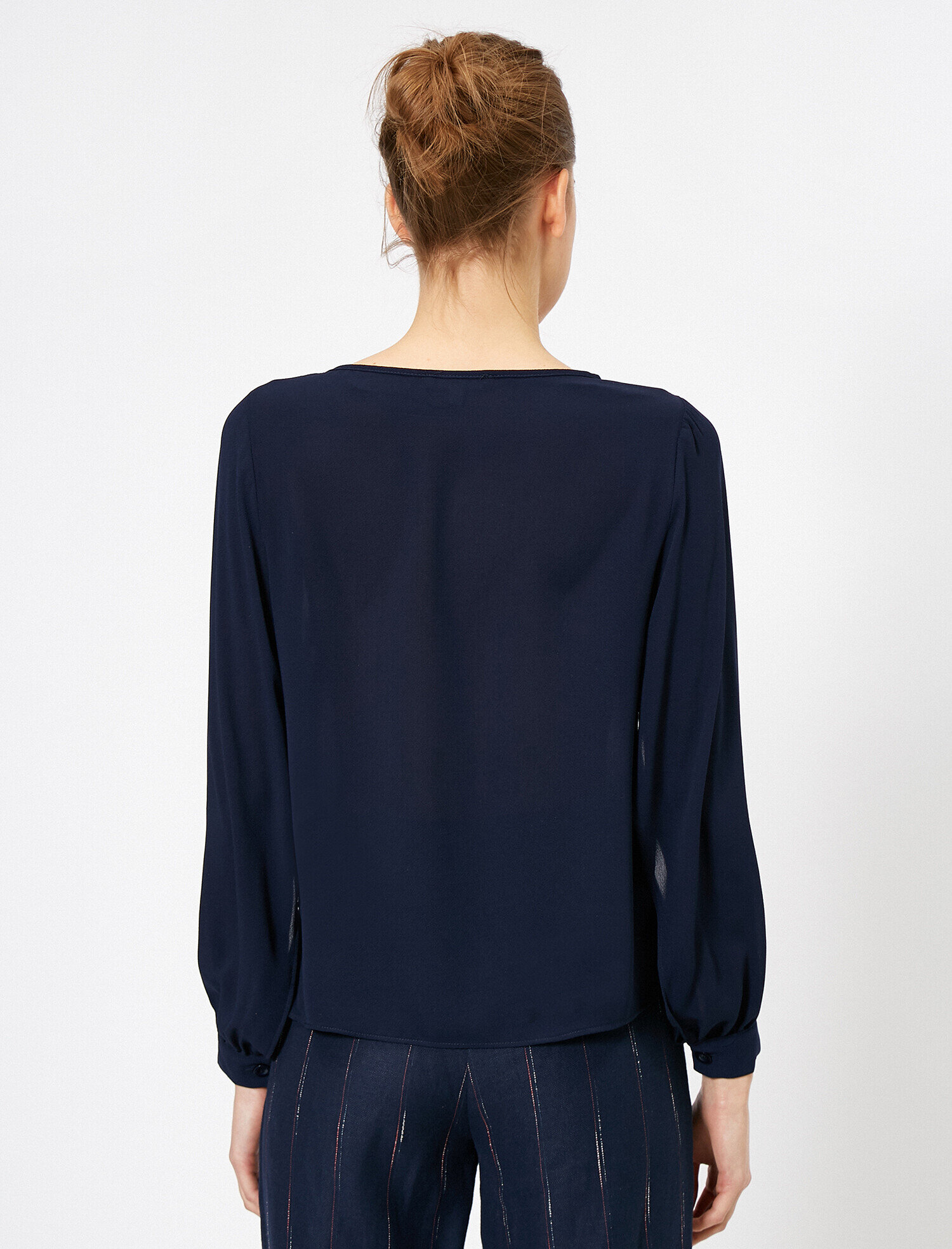   Kol Detaylı Bluz