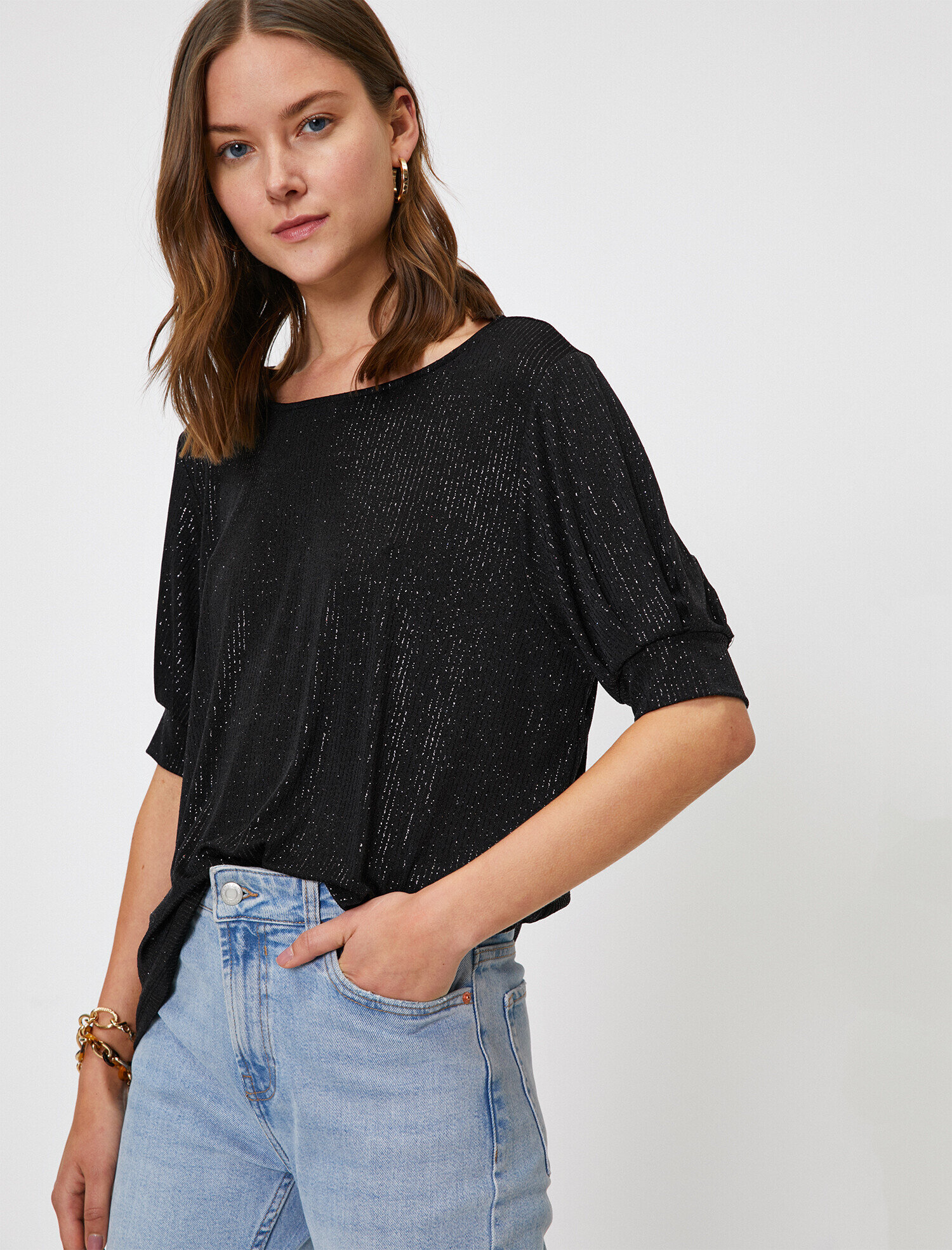   Sim Detaylı Tişört