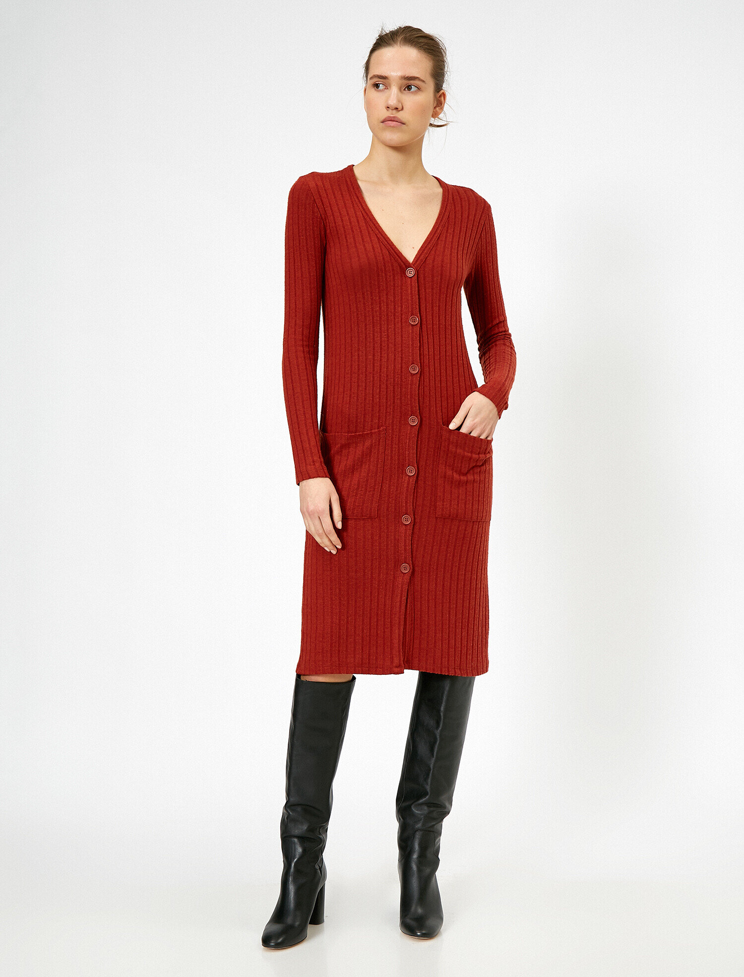   Düğme Detaylı Hırka