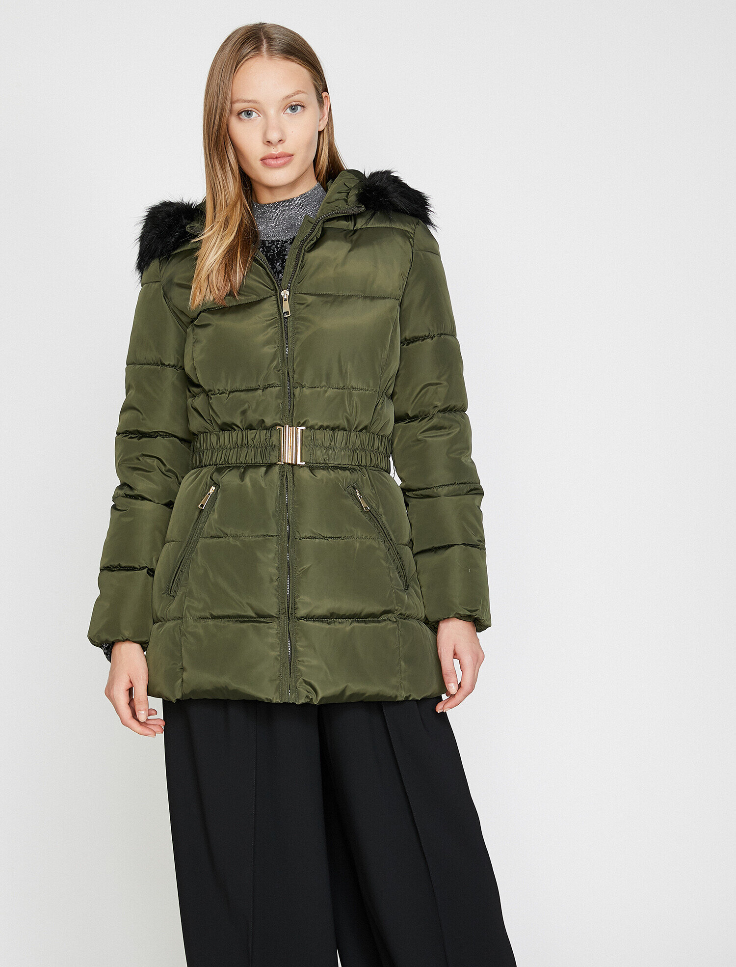   Kapüşonlu Şişme Mont Cepli