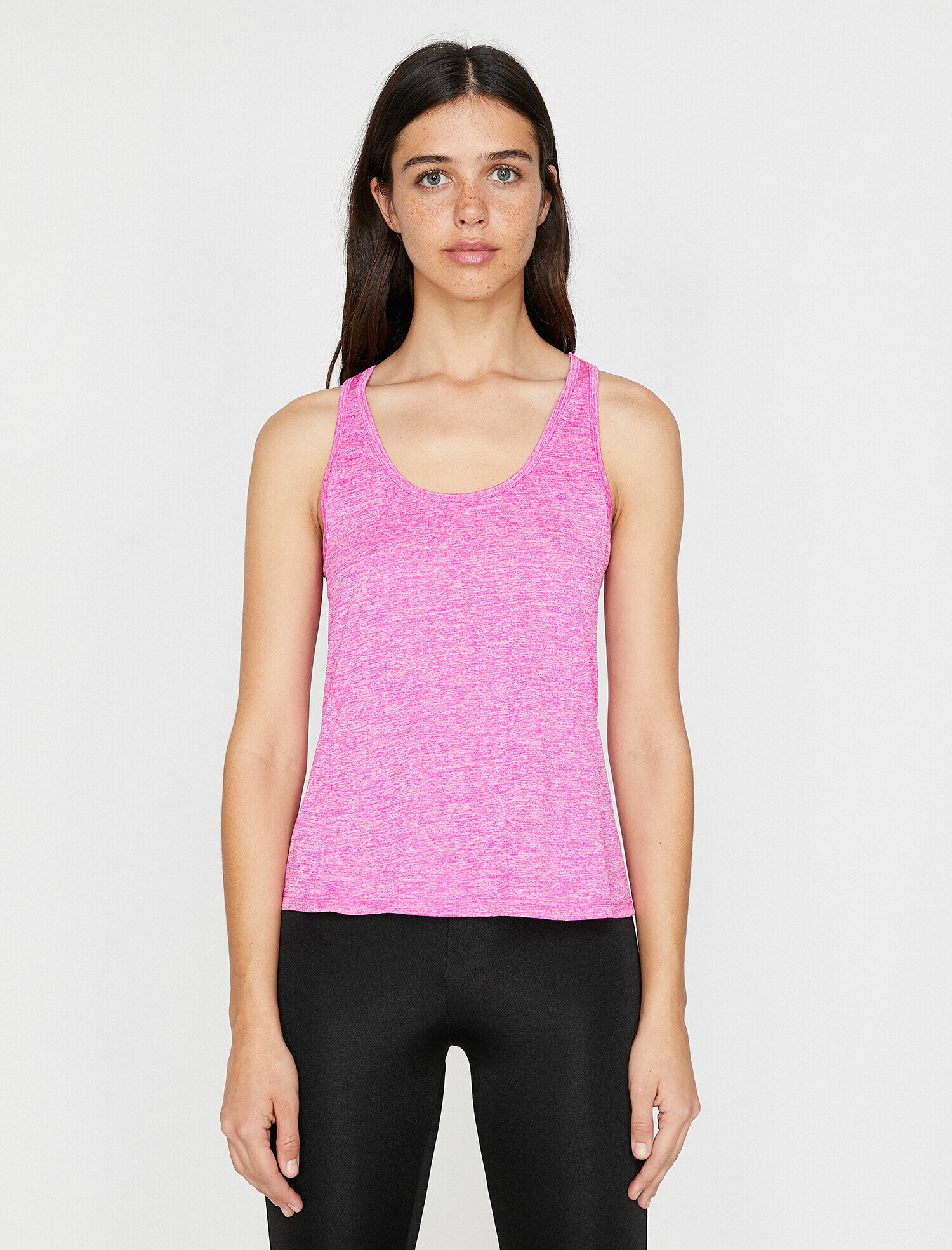   Sırt Detaylı Atlet