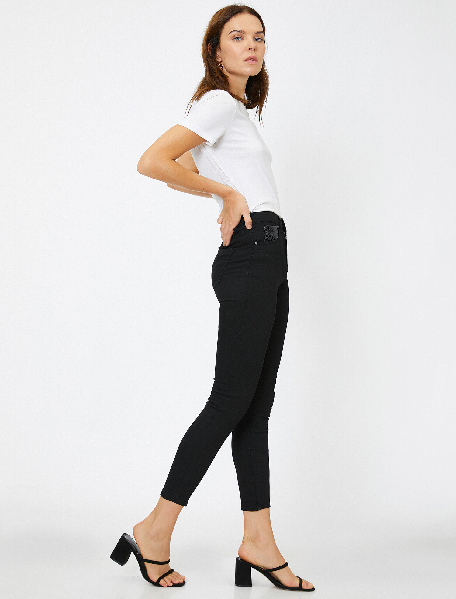   Cep Detaylı Pantolon