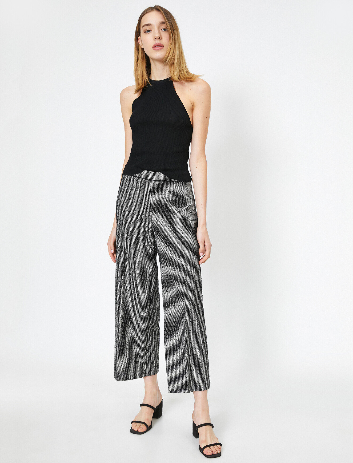   Normal Bel Kısa Paça Pantolon