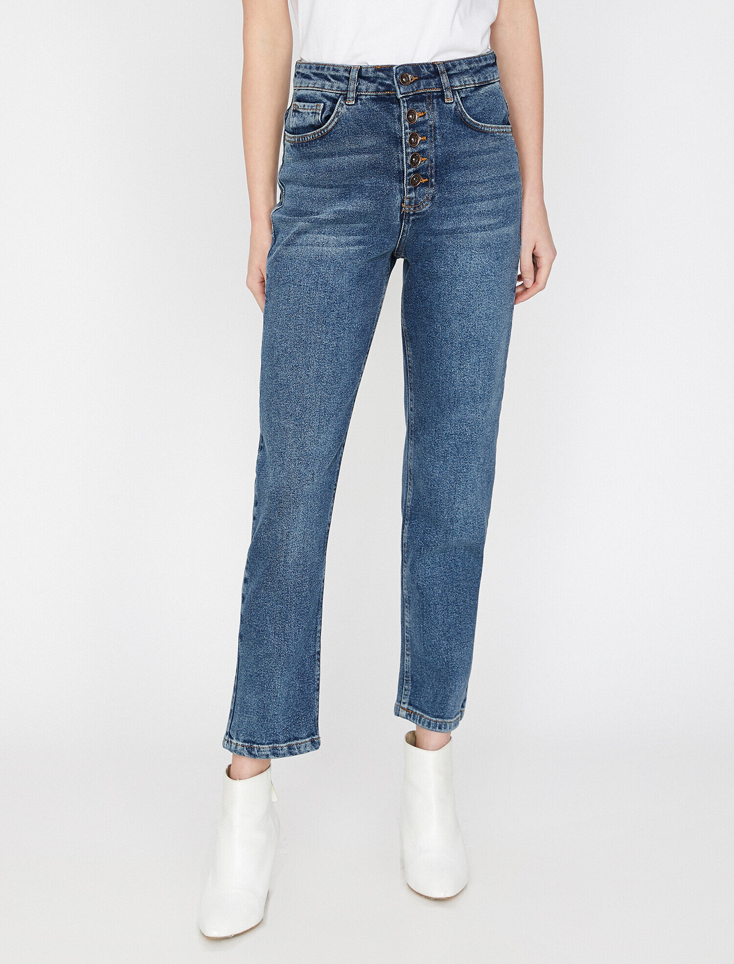   Eve Slim Jean - Yüksek Bel Normal Kesim Hafif Düz Paça Straight Jean Pantolon