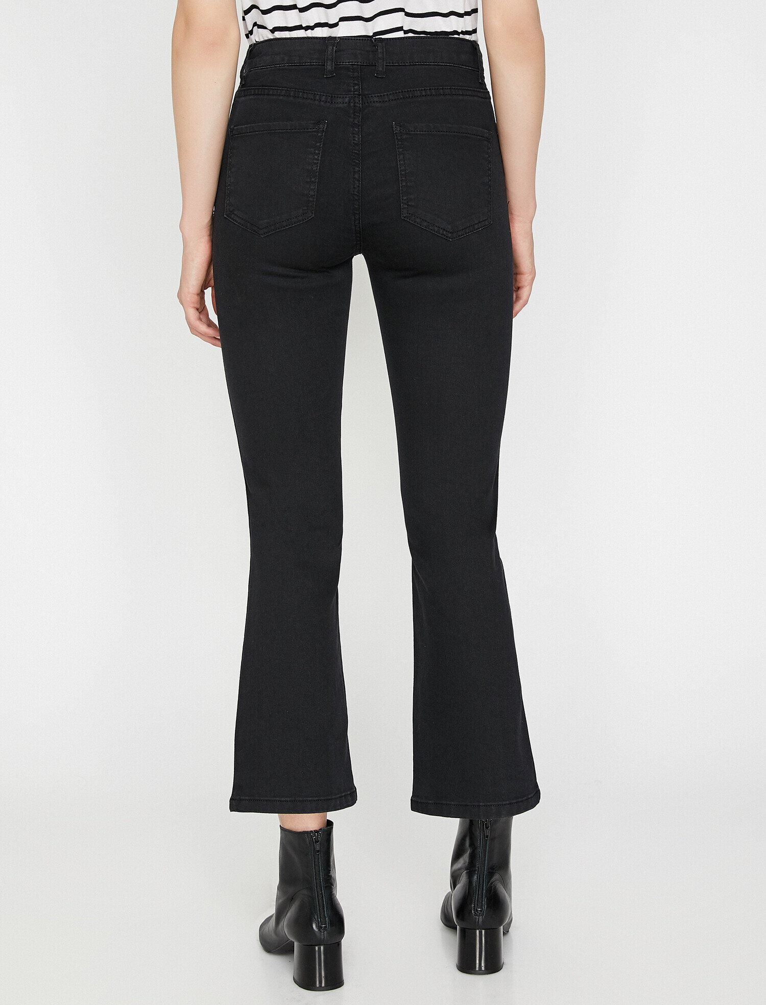   İspanyol Paça Kot Pantolon