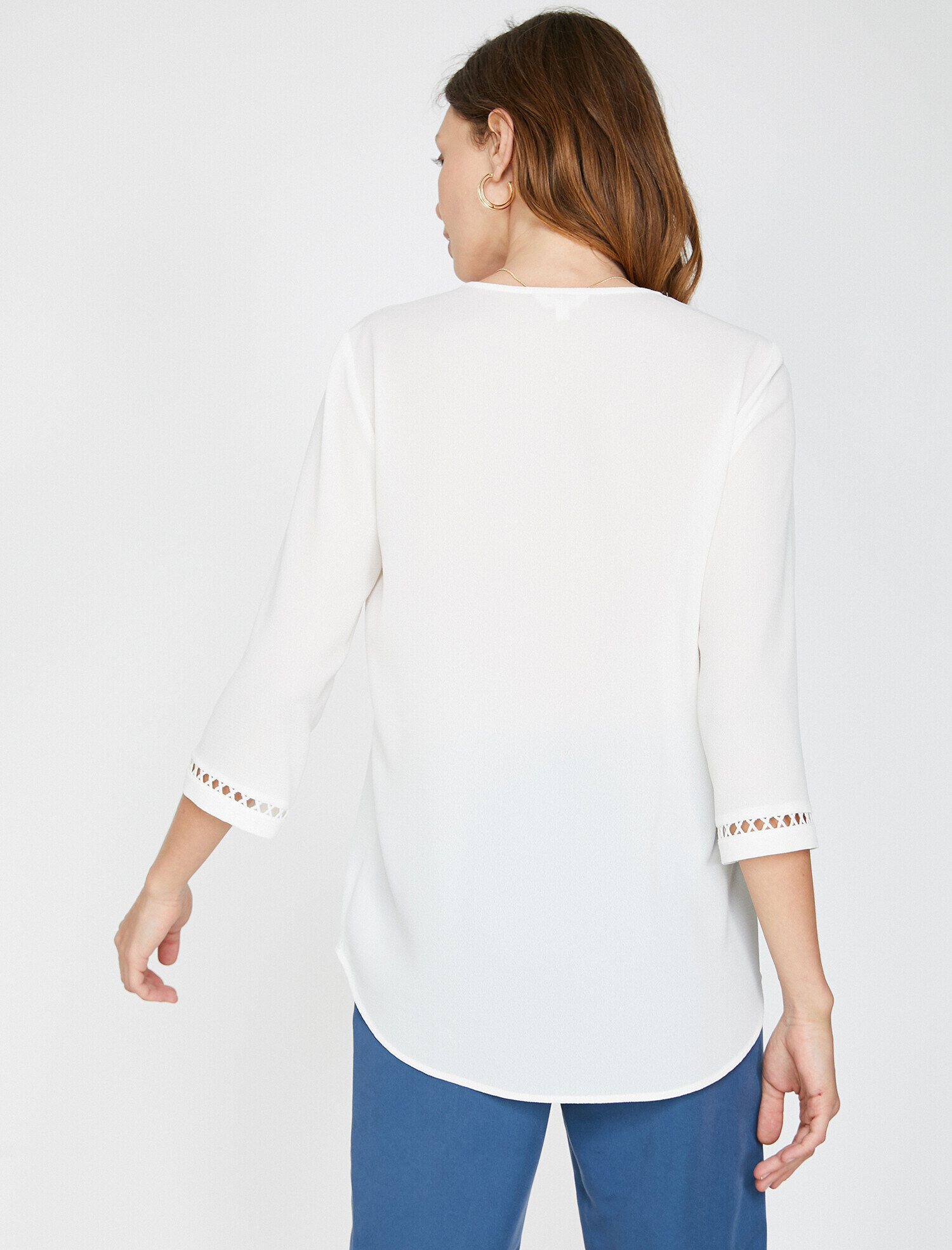   Dantel Detaylı Bluz