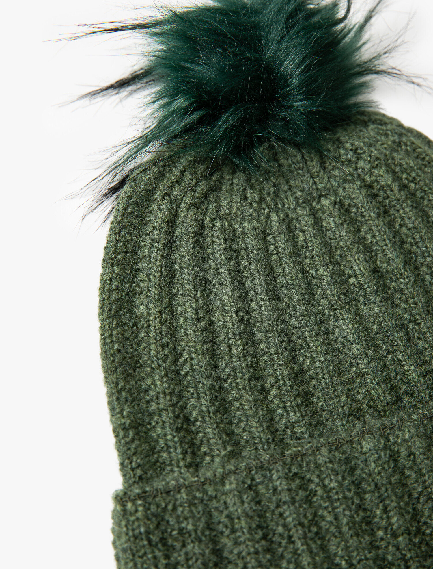  Kadın Ponpon Detaylı Bere