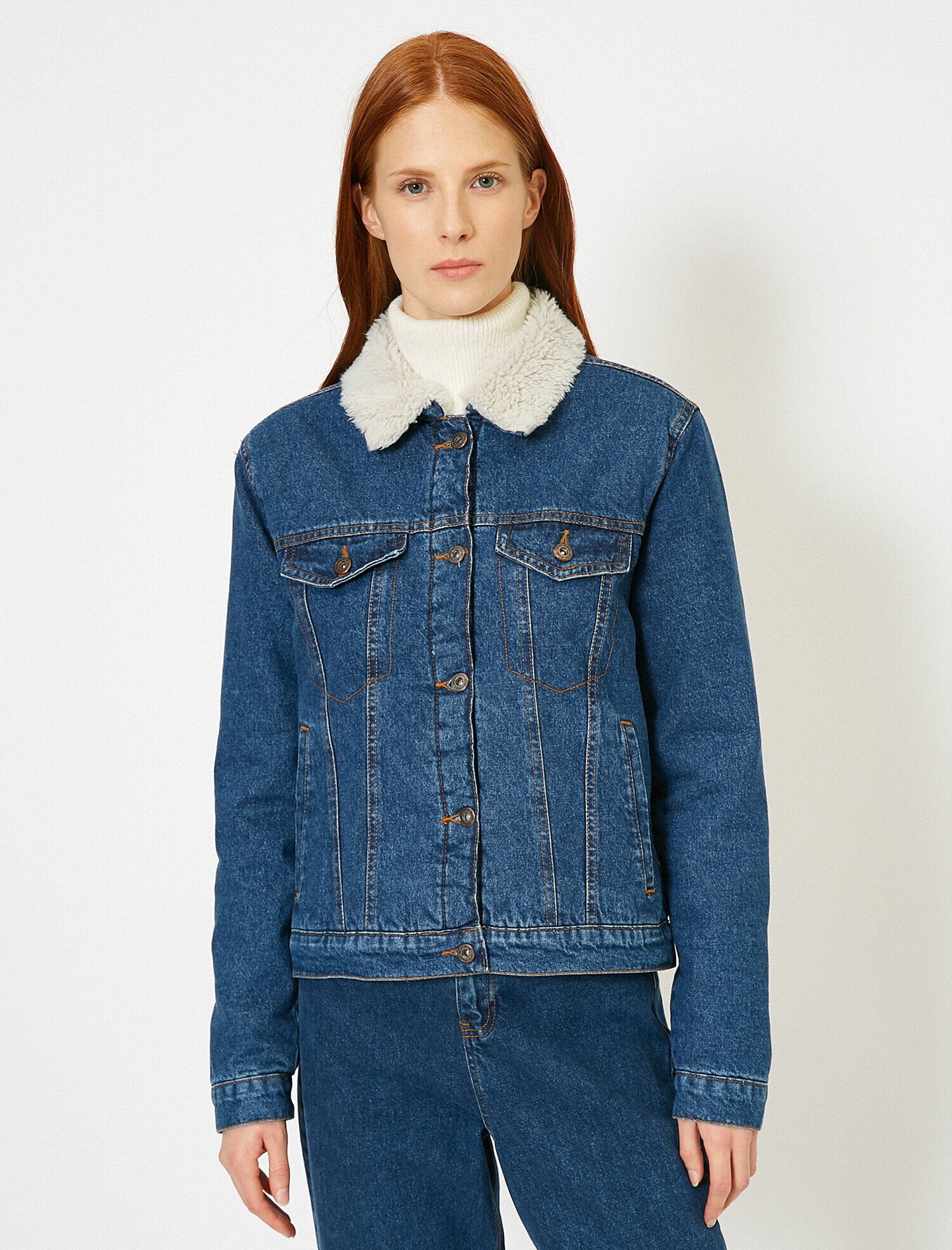   Yakası Suni Kürk Detaylı Jean Ceket