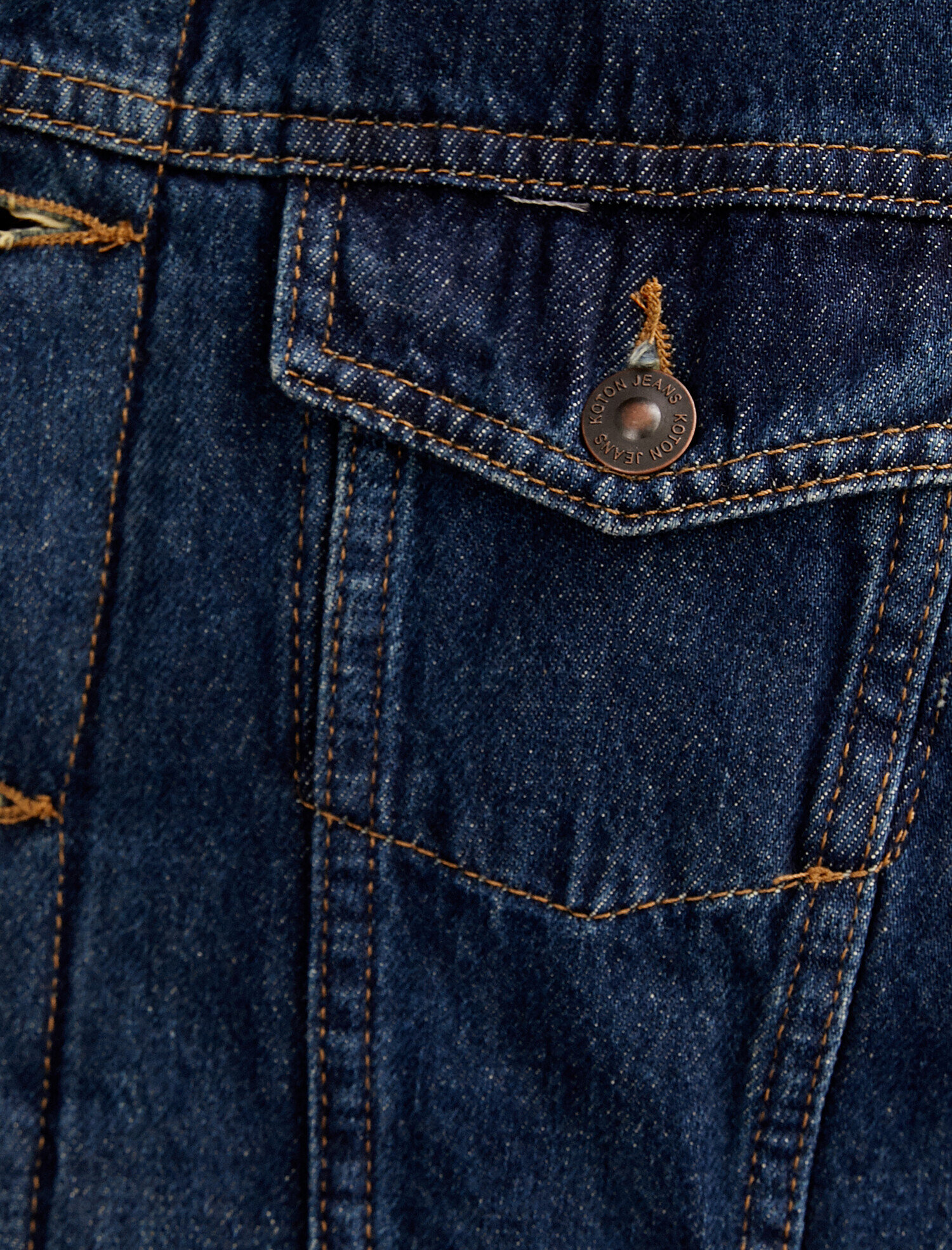   Yakası Suni Kürk Detaylı Jean Ceket