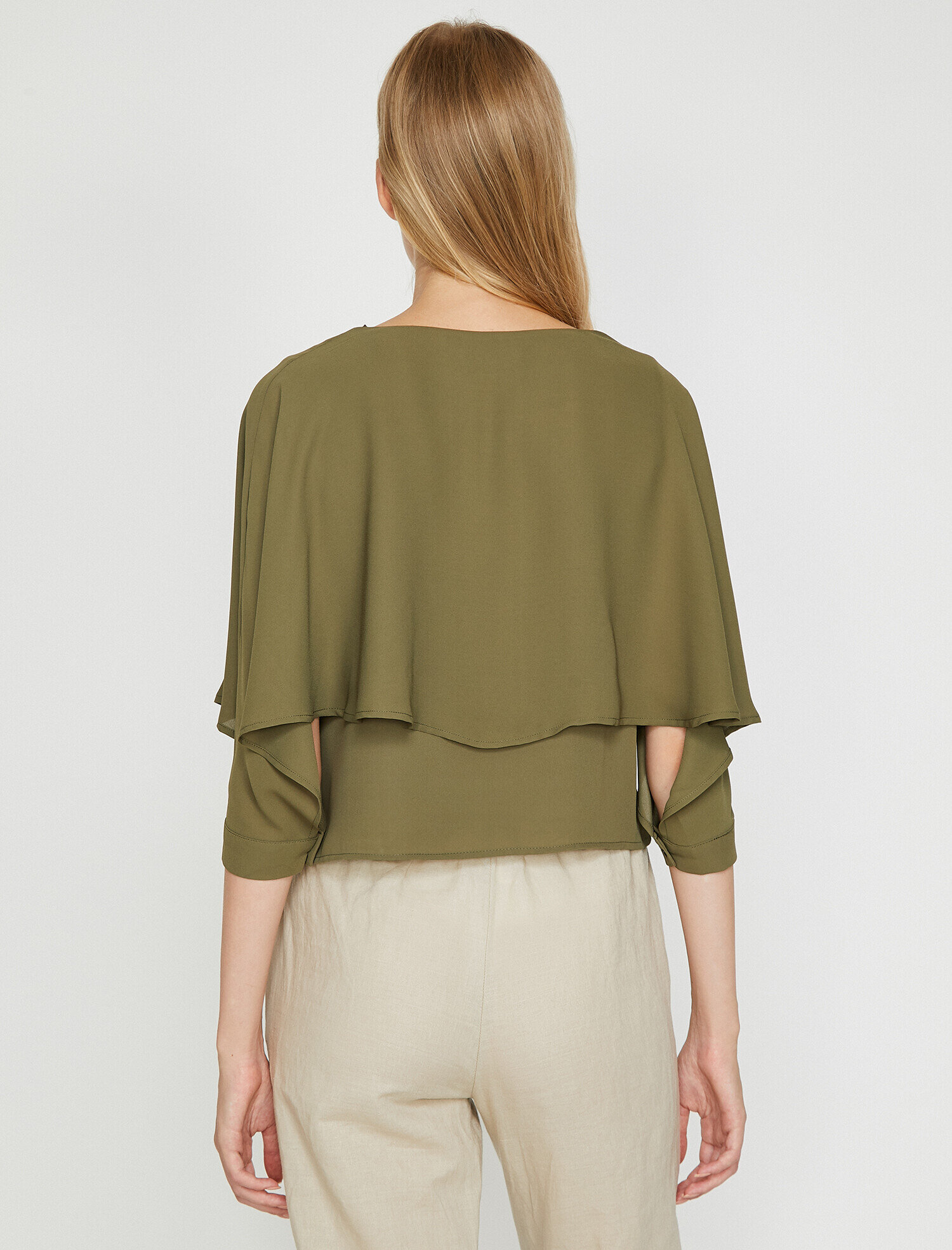   Fırfır Detaylı Bluz