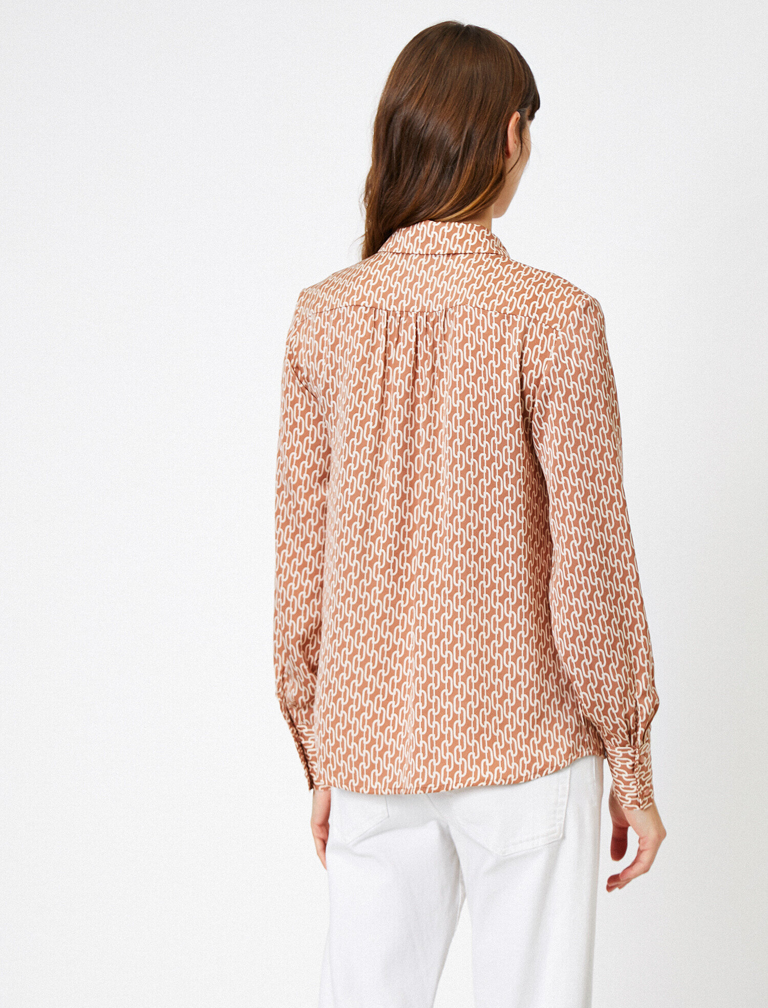   Desenli Saten Gömlek