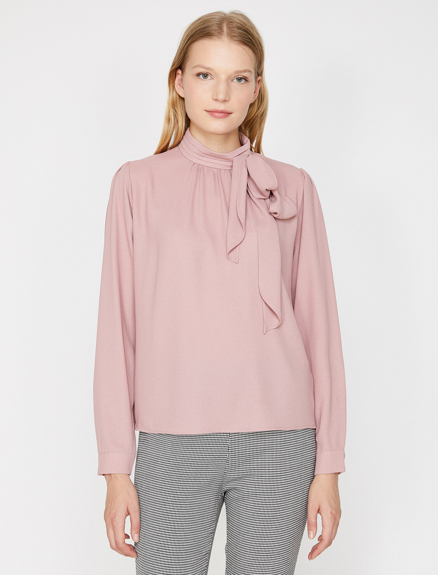   Şal Desenli Saten Bluz