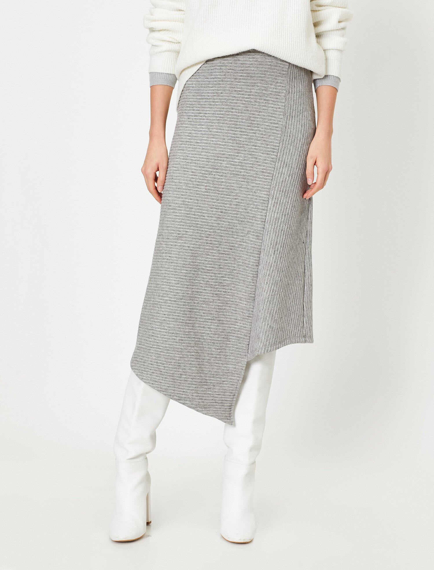   Çizgi Detaylı Triko Görünümlü Etek