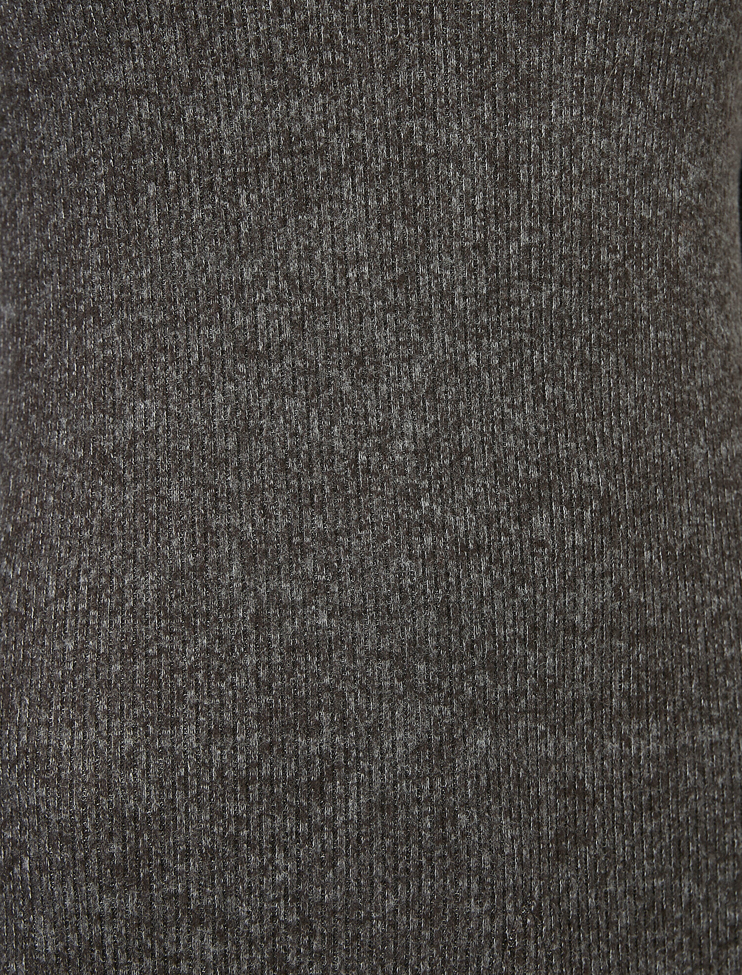   Düğme Detaylı Tişört