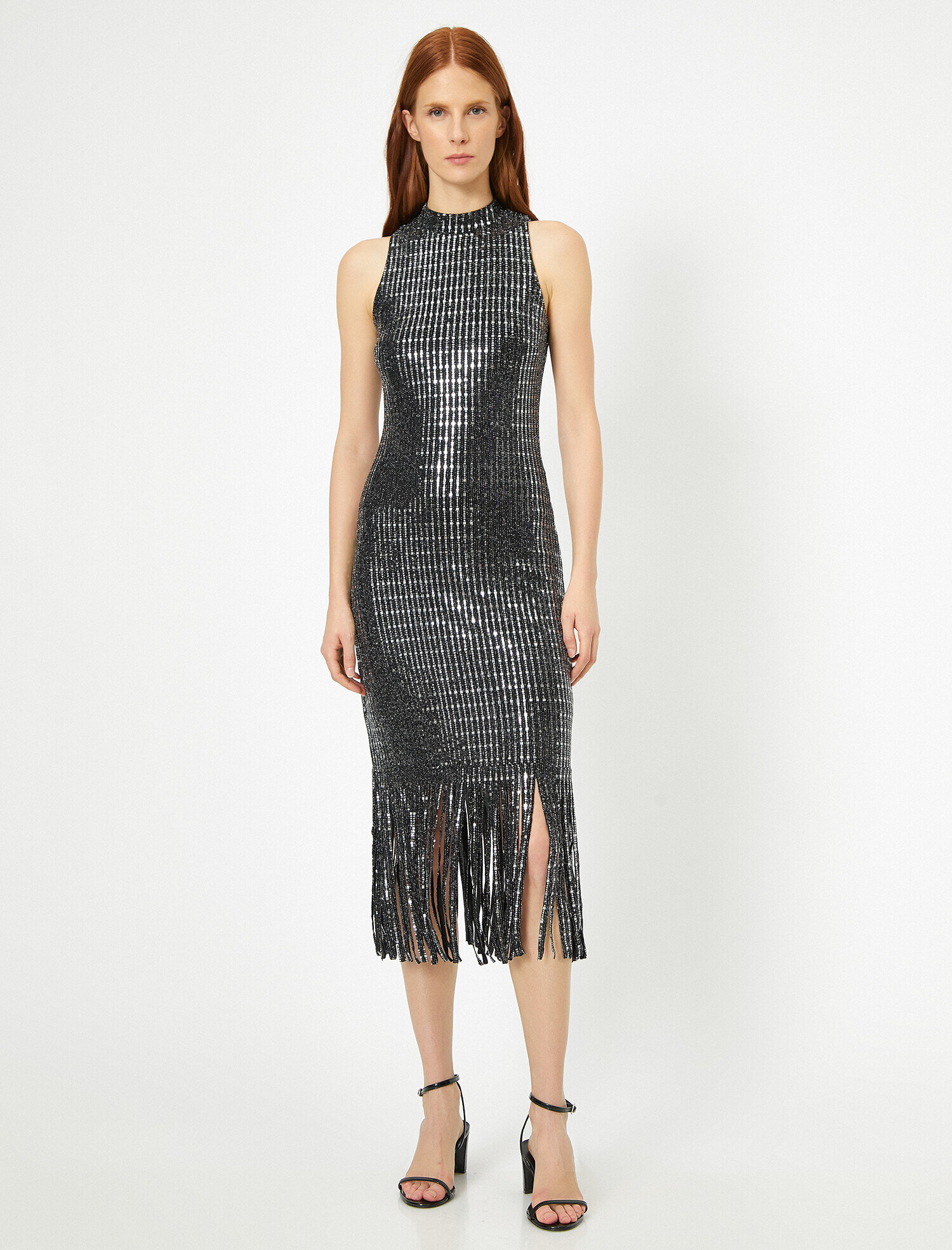   Payetli Abiye Elbise Püskül ve Sırt Detaylı Midi Boy