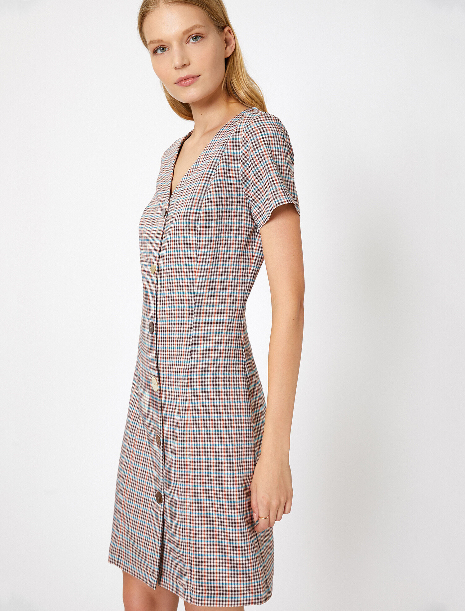   Düğme Detaylı Elbise