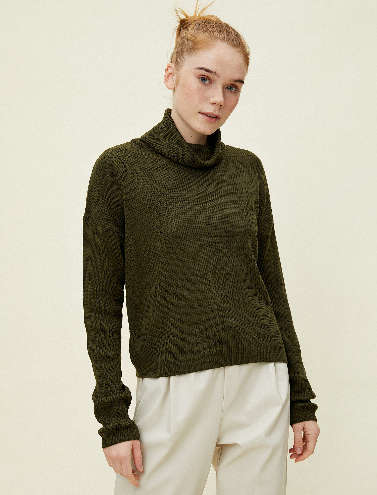   Boğazlı Triko Kazak