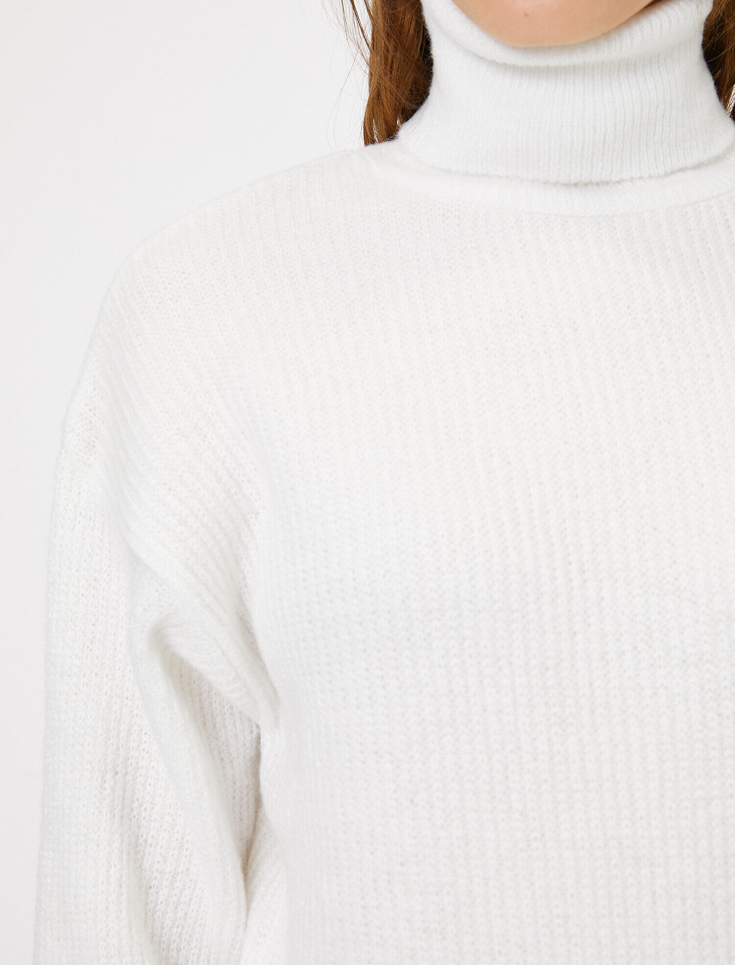   Boğazlı Triko Tunik