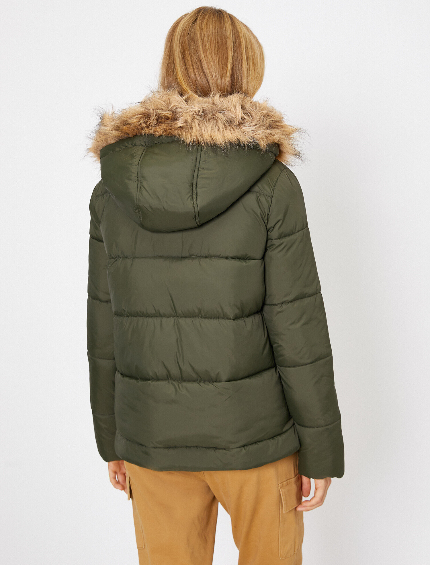   Suni Kürk Detaylı Şişme Mont