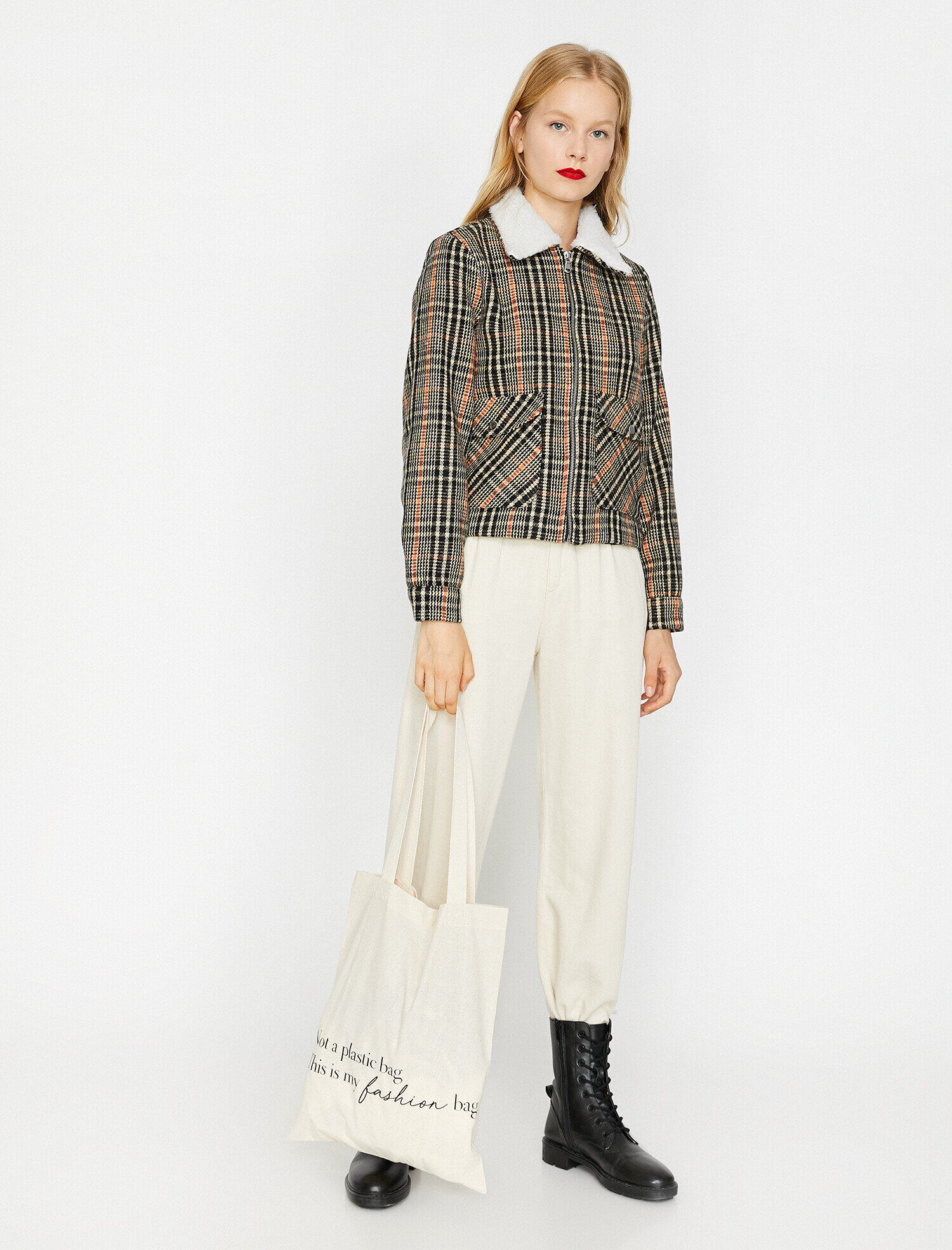  Kadın Yılbaşı Temalı Bez Çanta