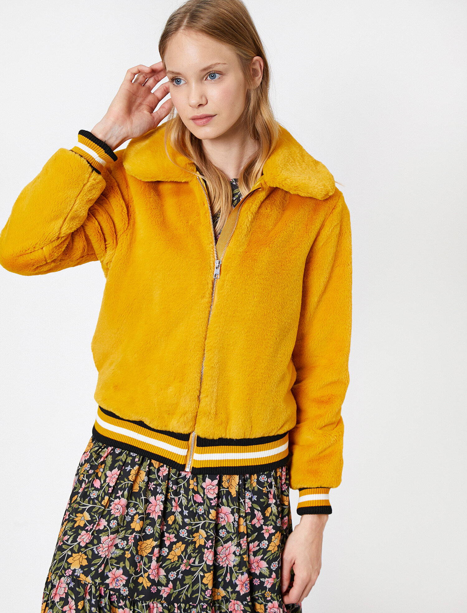   Fermuar Detaylı Mont