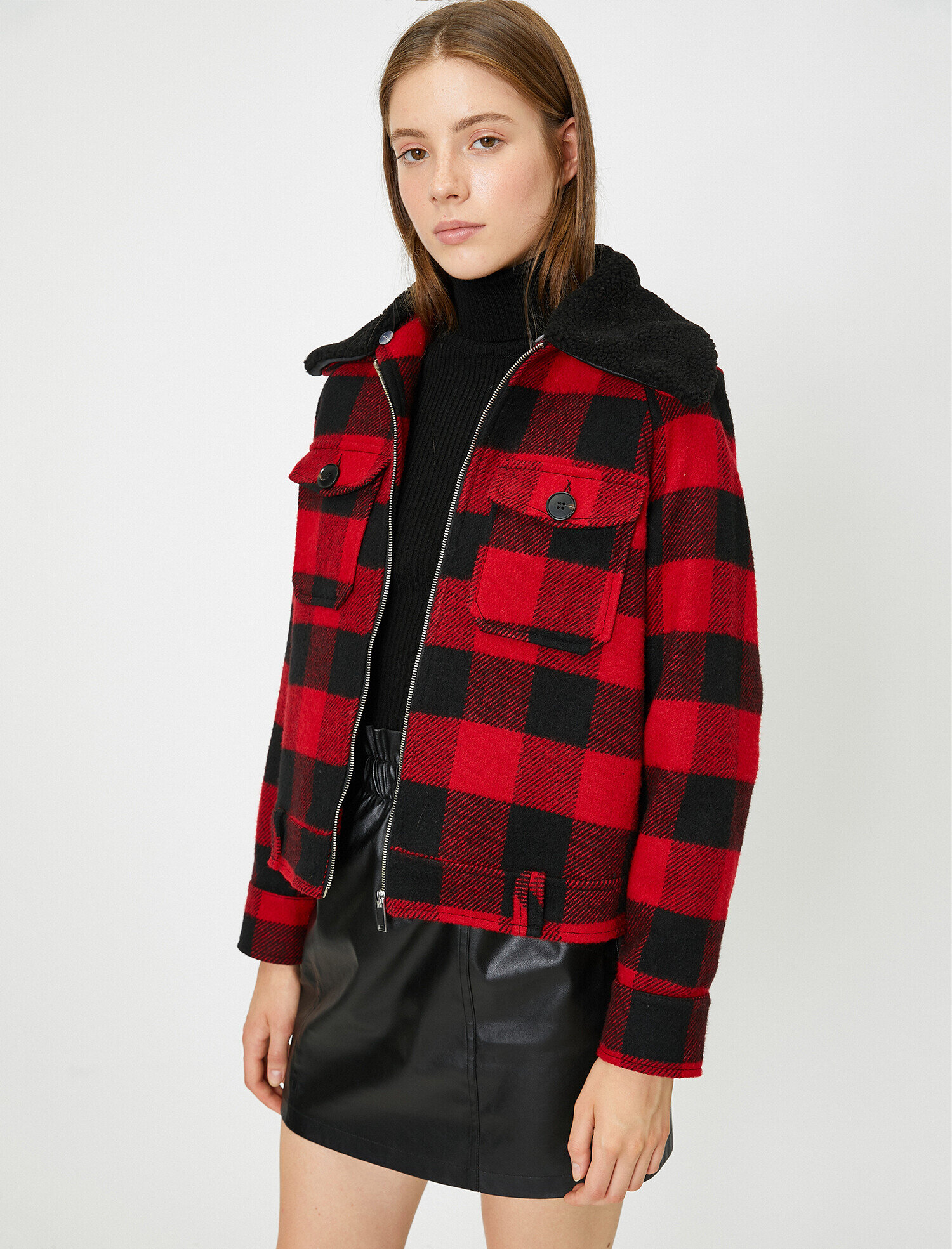   Suni Kürk Detaylı Kaban