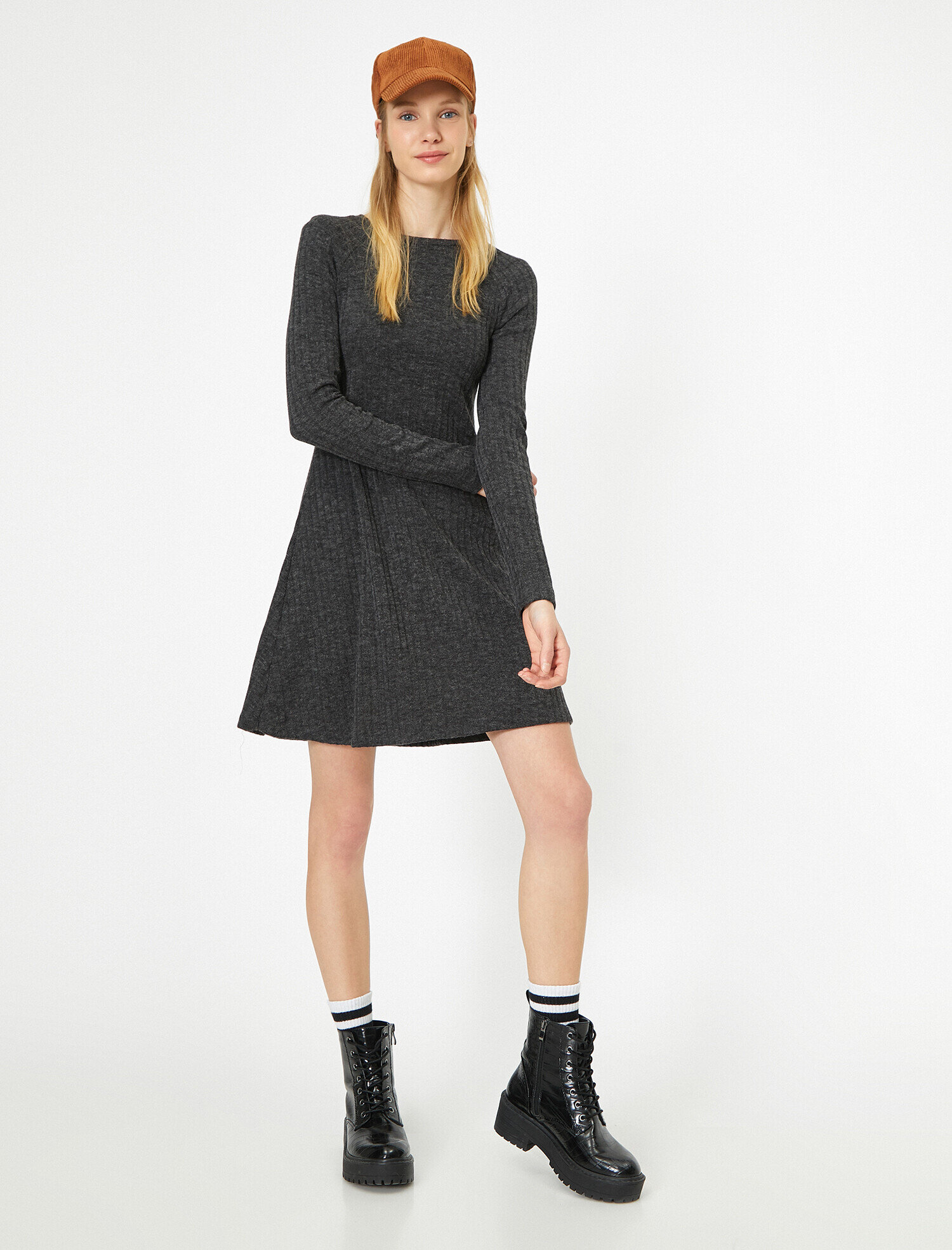   Bisiklet Yaka Elbise