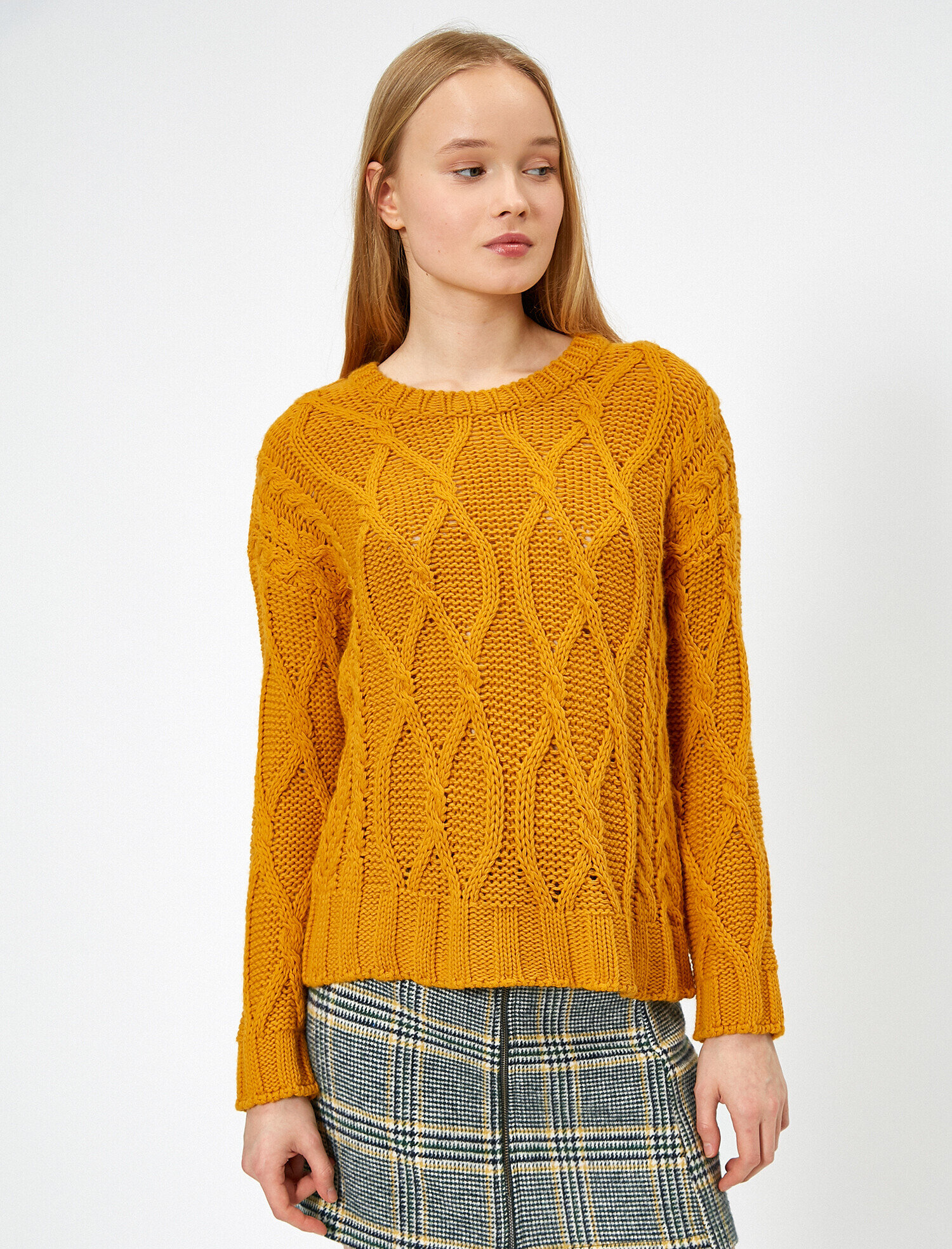   Örgülü Triko Kazak