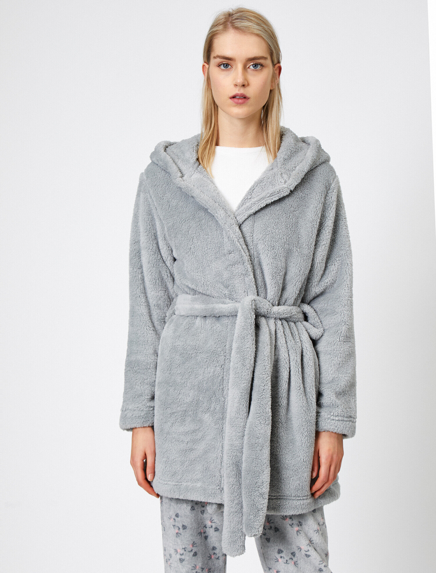   Cep Detaylı Sabahlık