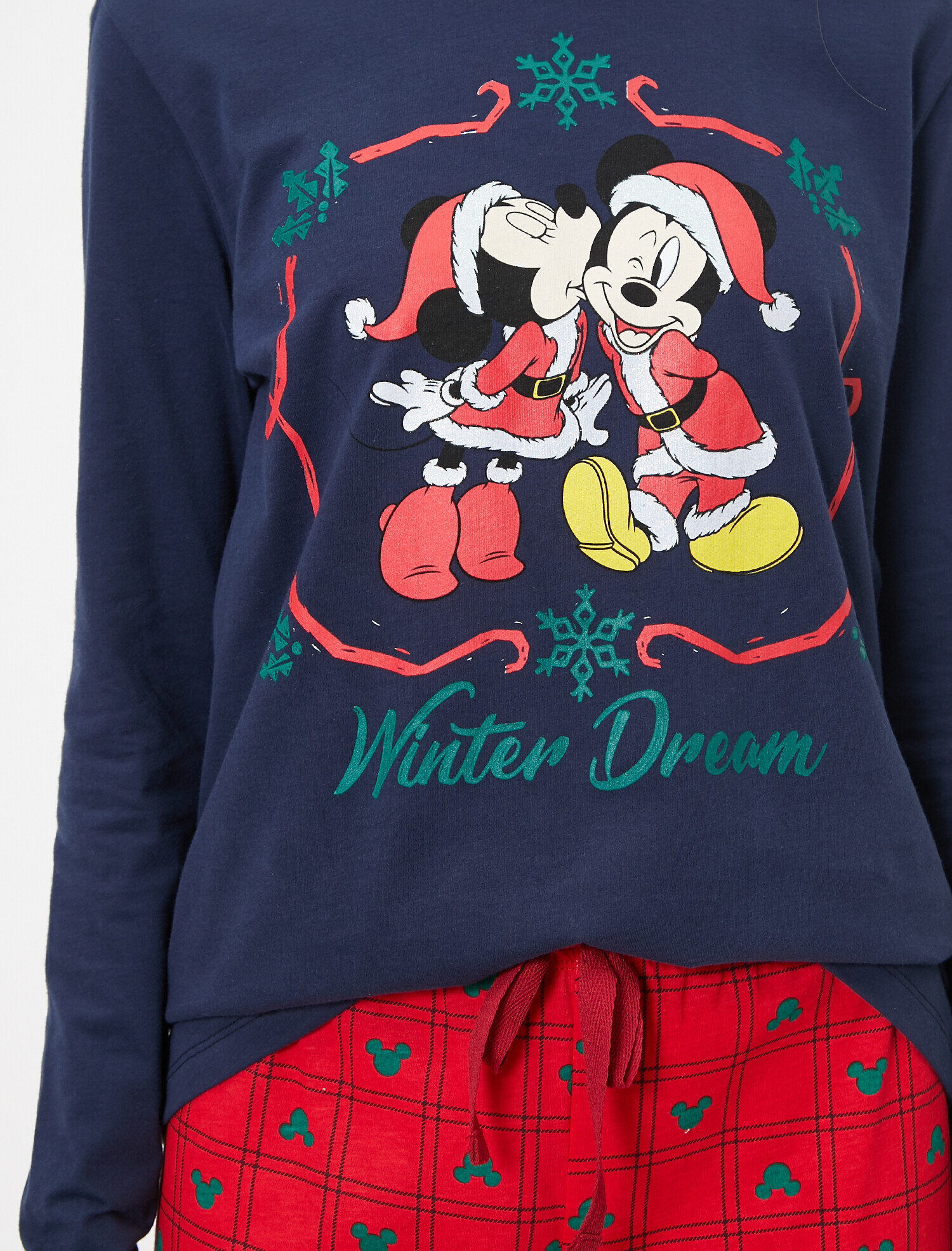   Yeni Yıl Temalı Yazılı Baskılı Pijama Takımı