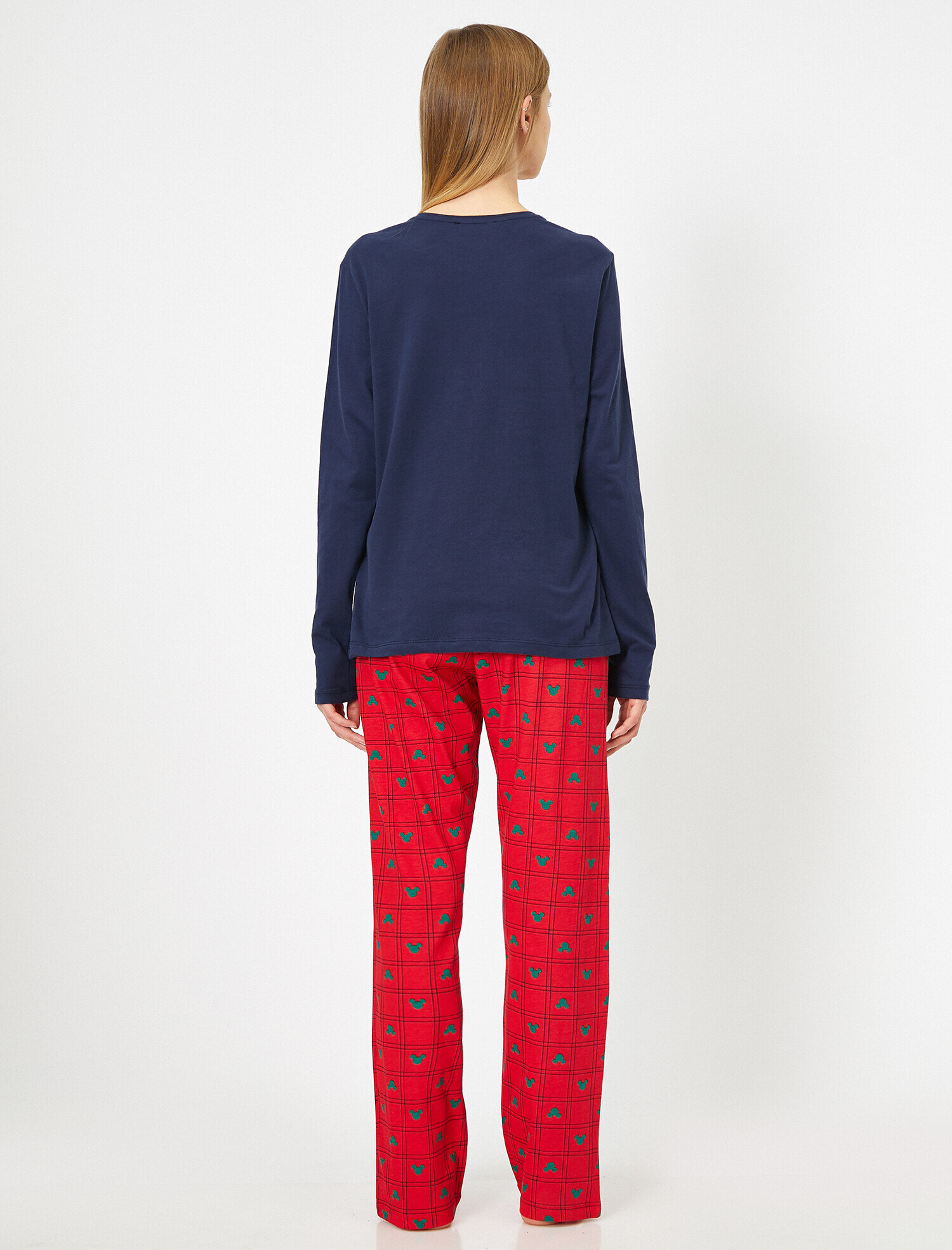   Yeni Yıl Temalı Yazılı Baskılı Pijama Takımı