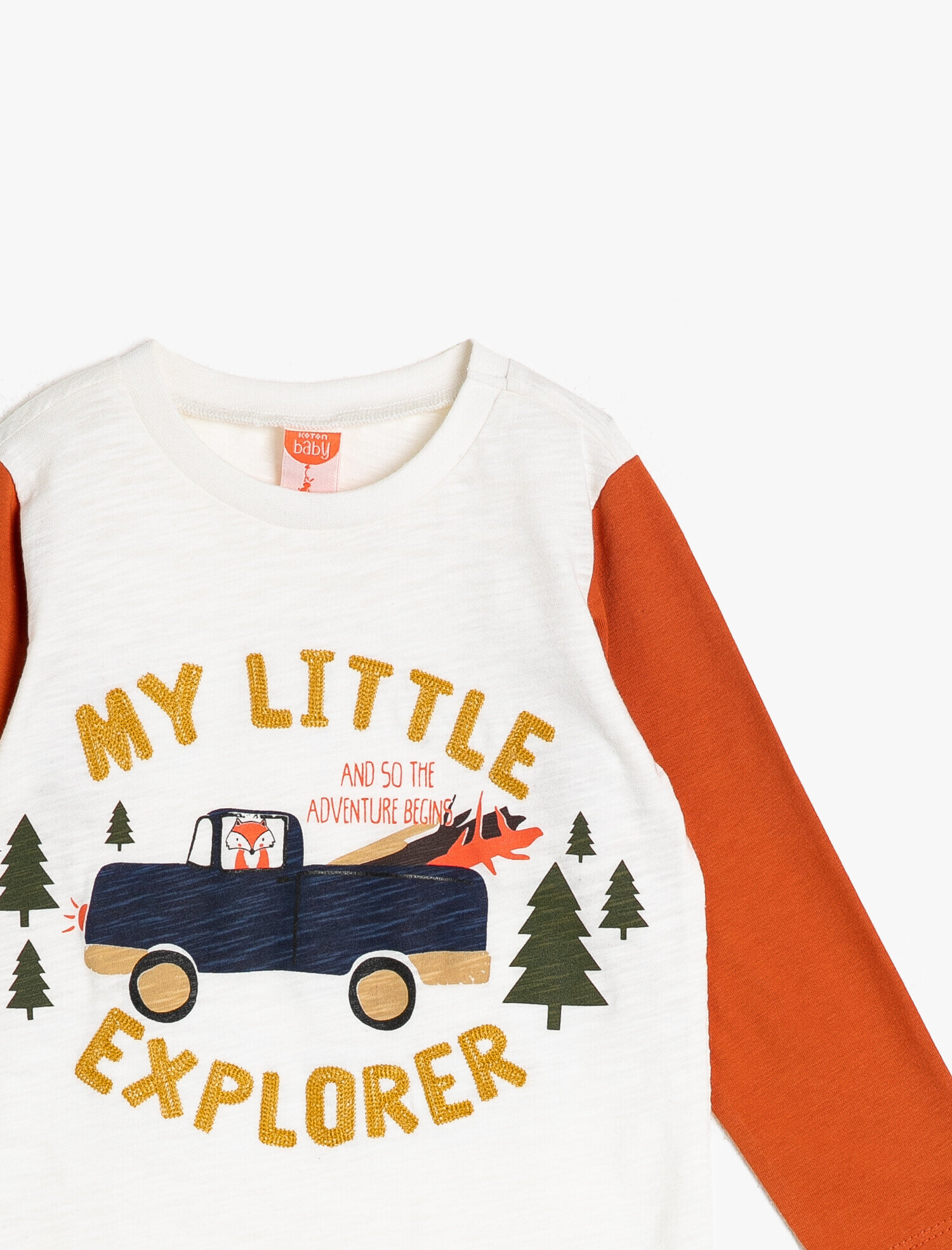  Erkek Bebek İşlemeli Tişört