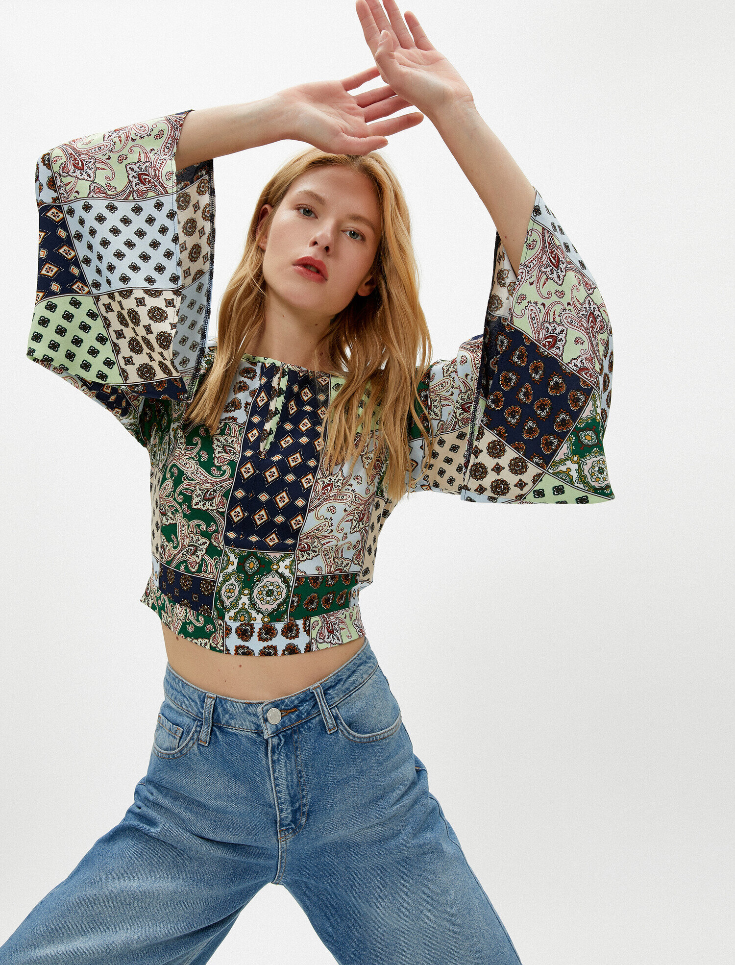   Desenli İspanyol Kol Bluz