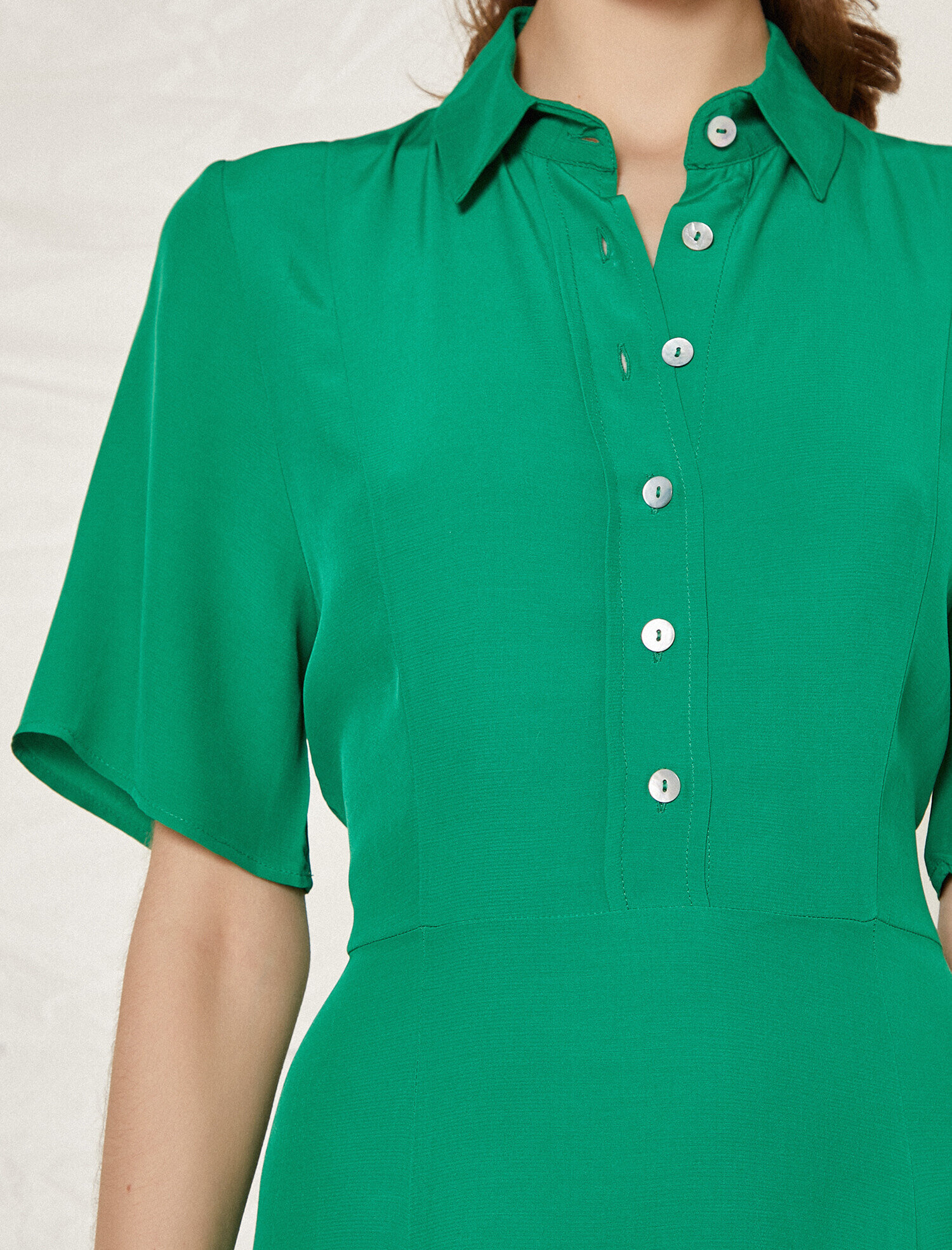   Gömlek Yaka Düğme Detaylı Kısa Kollu Uzun Elbise