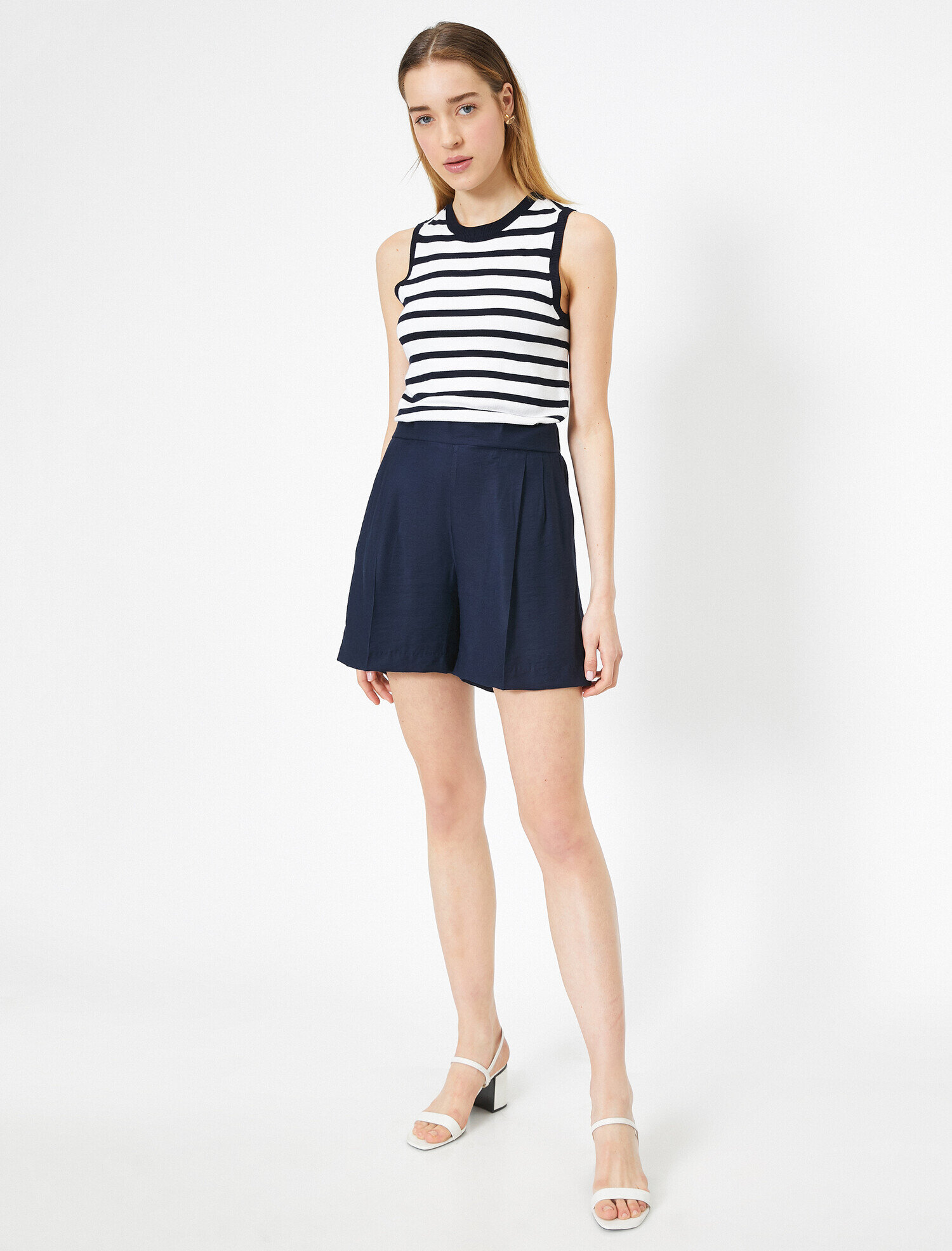   Yüksek Bel Dokuma Şort