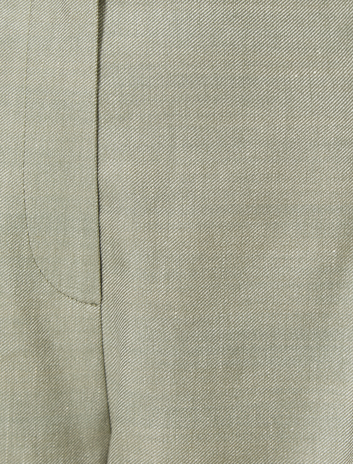   Keten Karışımlı Bermuda Şort