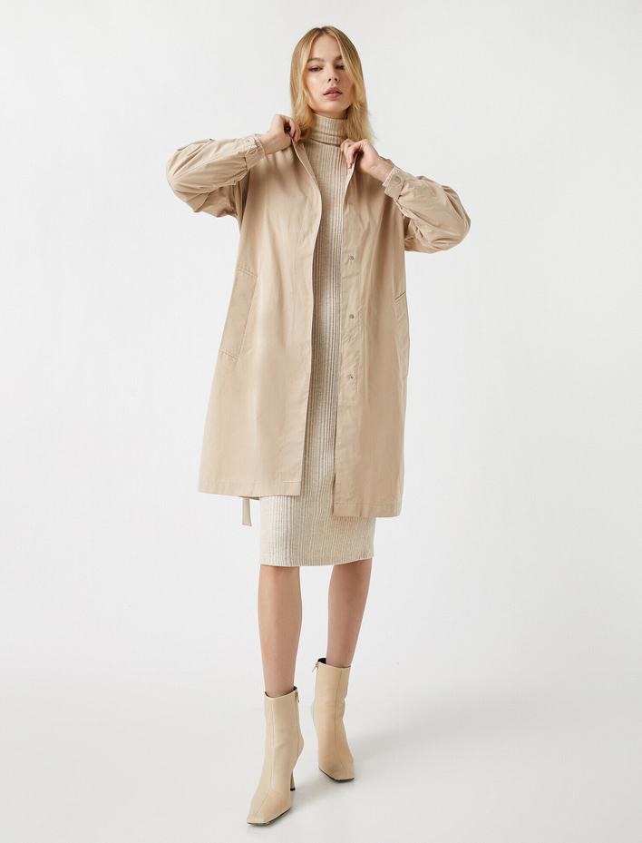  Cep Detaylı Trençkot