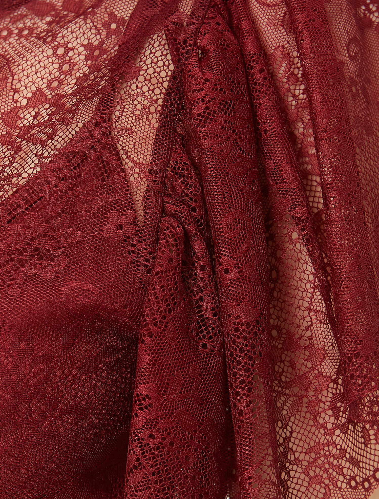   Dantel Detaylı Bisiklet Yaka Kısa Kollu Tişört