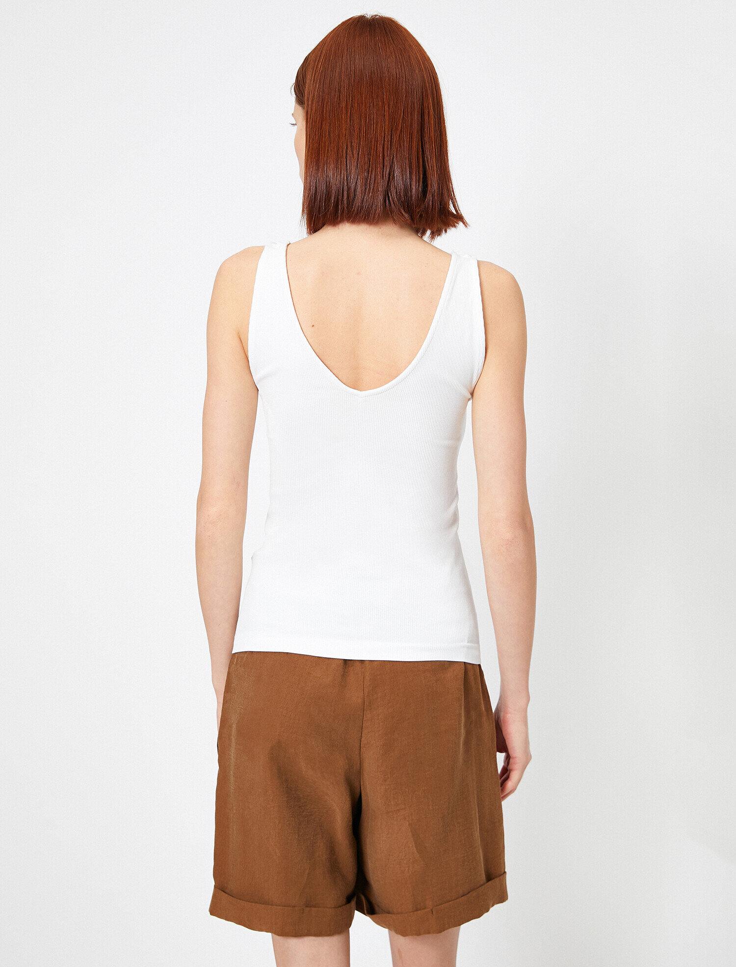   V Yaka Basic Atlet