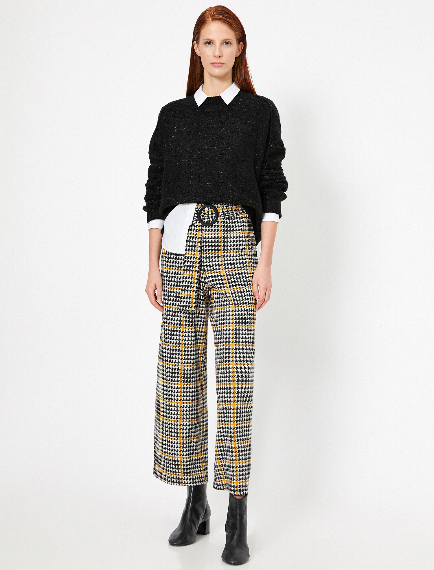   Kemer Detaylı Kısa Paça Pantolon