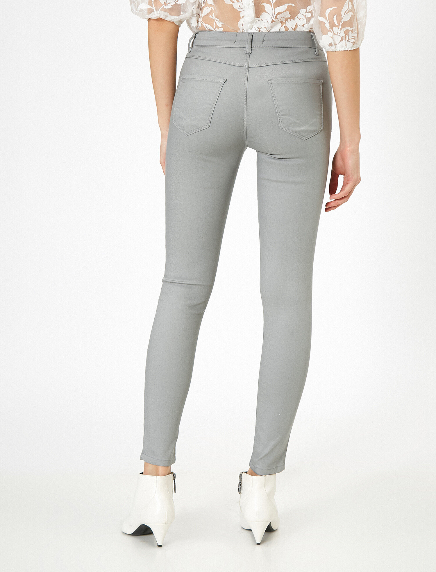   Cep Detaylı Pantolon