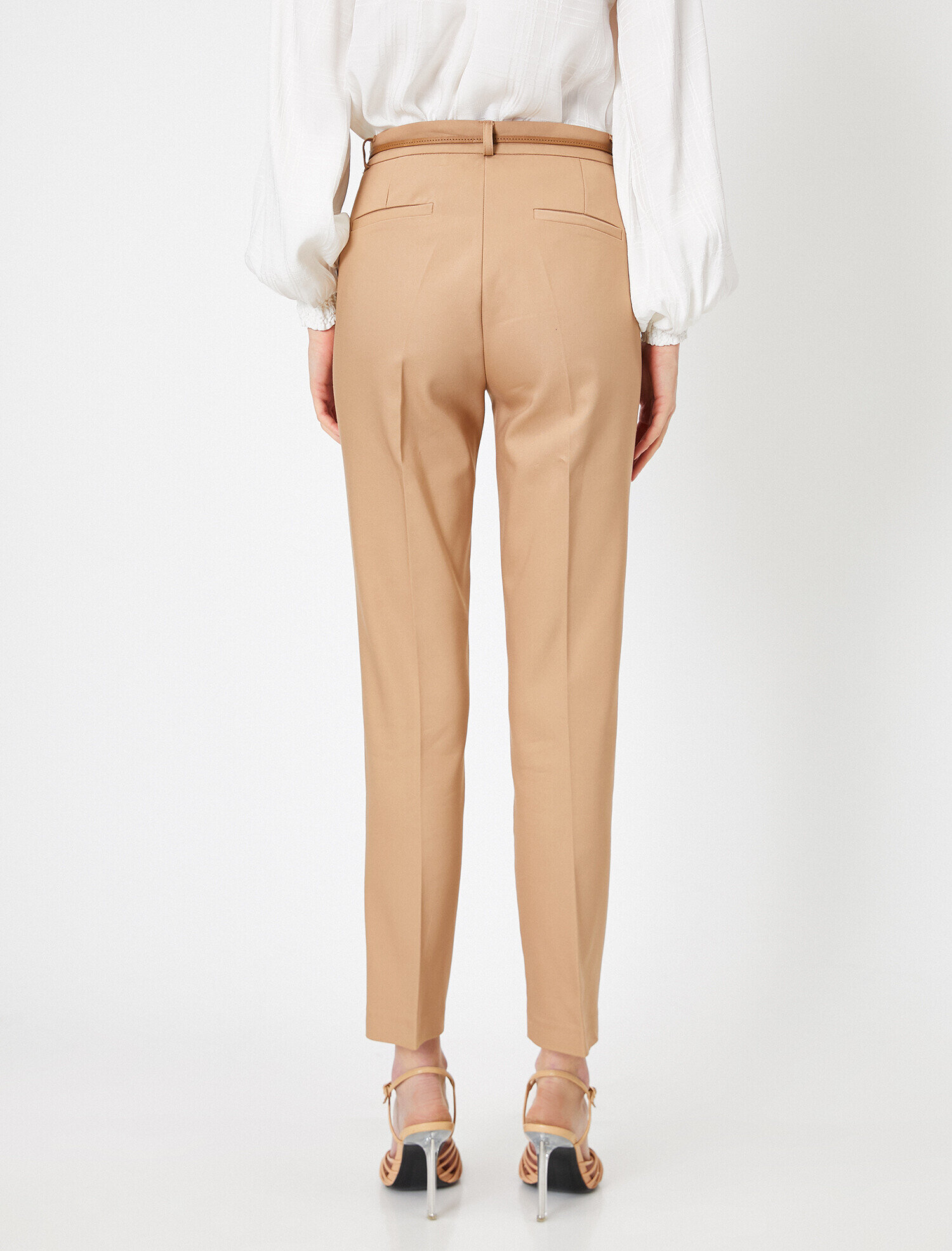   Kemer Detaylı Slim Fit Pantolon