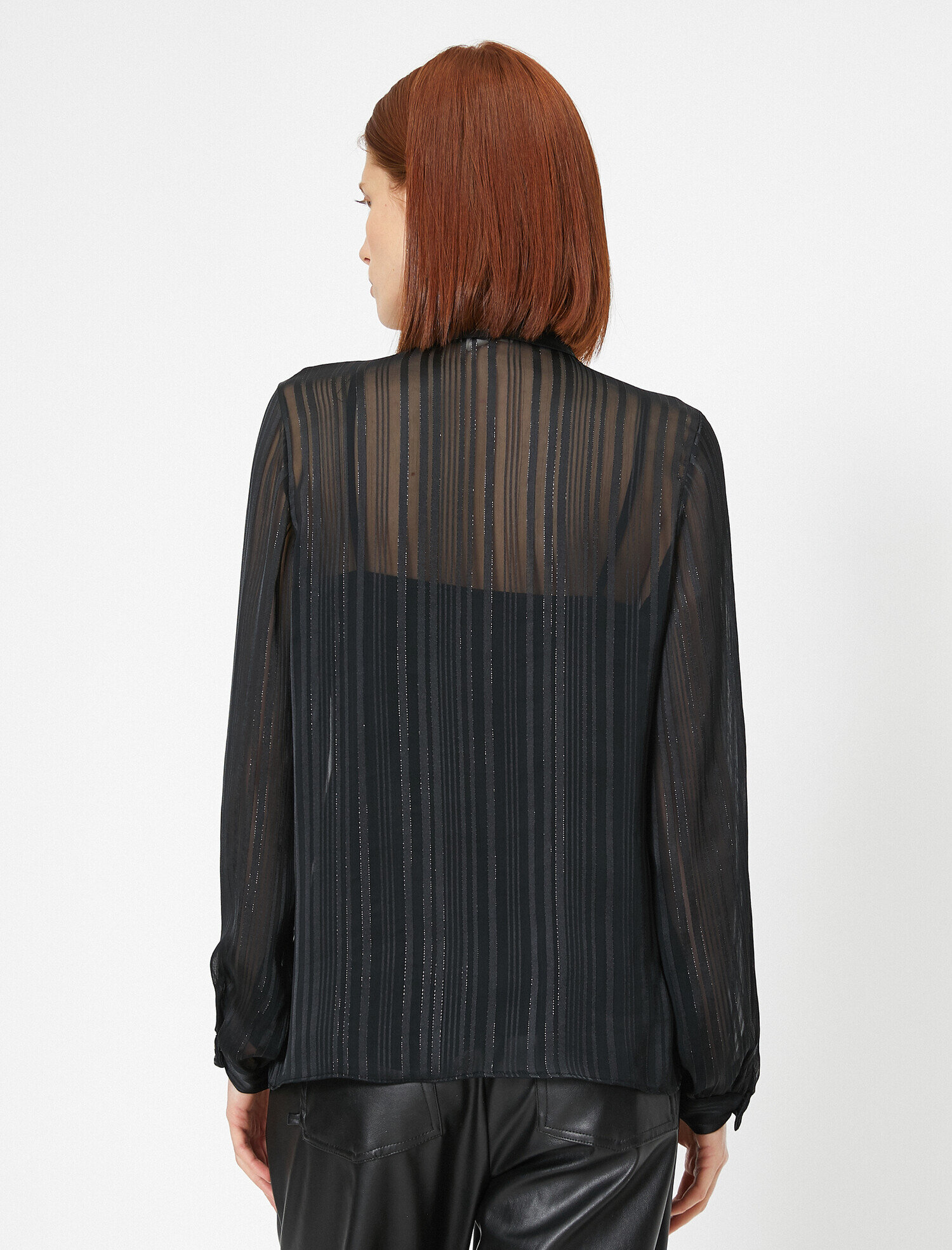   Uzun Kollu Fular Detaylı Bluz