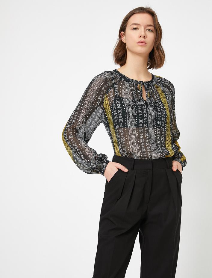  Uzun Kollu Desenli Şifon Bluz