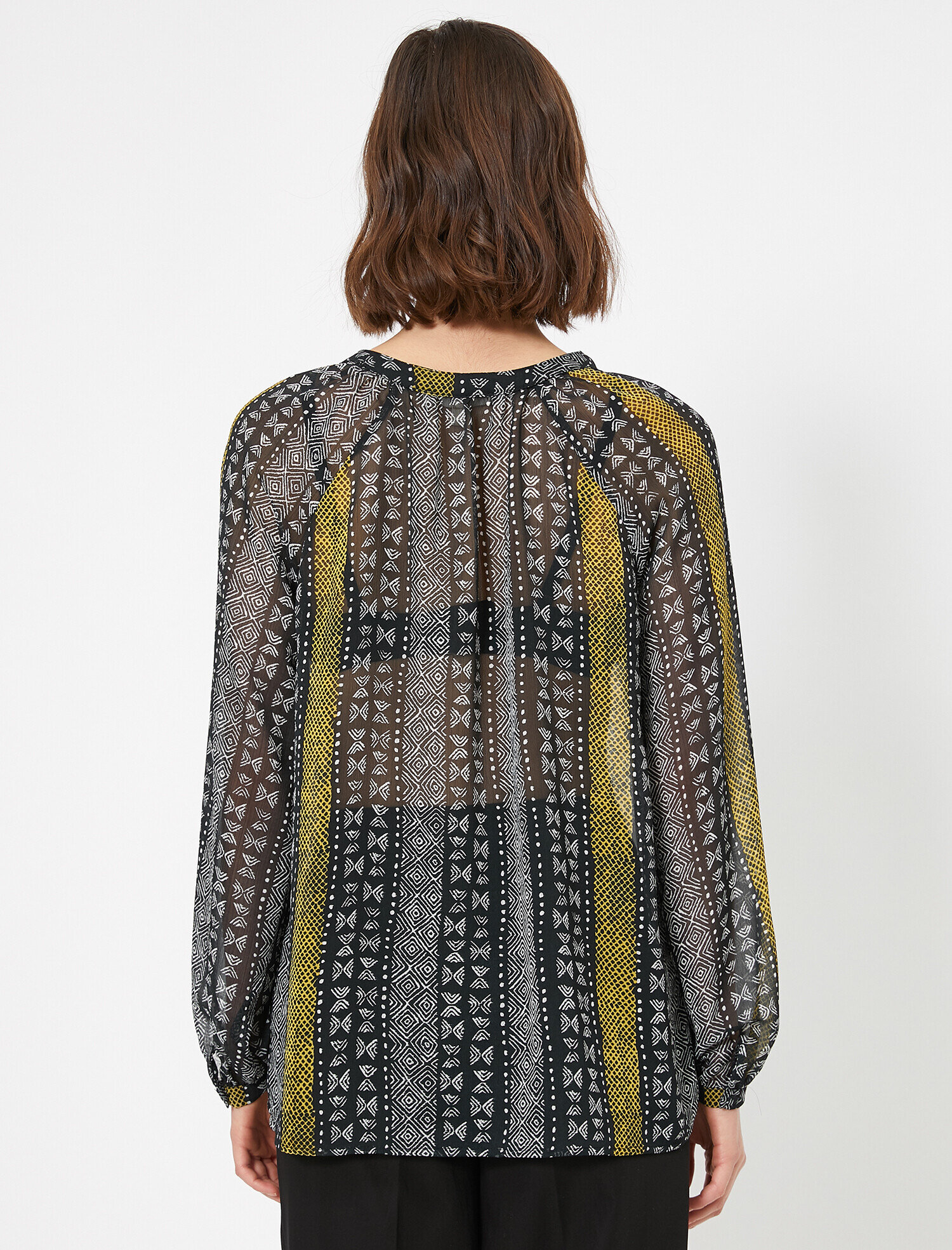   Uzun Kollu Desenli Şifon Bluz