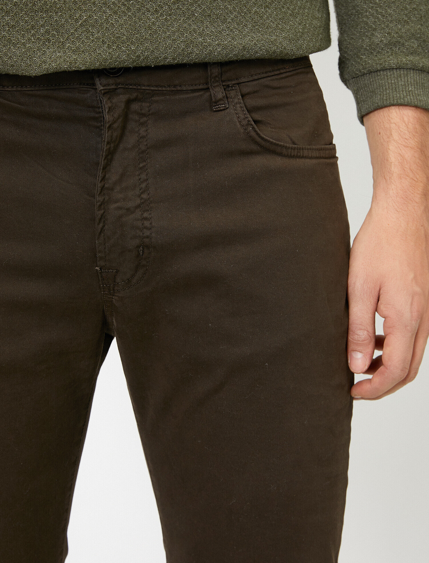 Cep Detaylı Pantolon