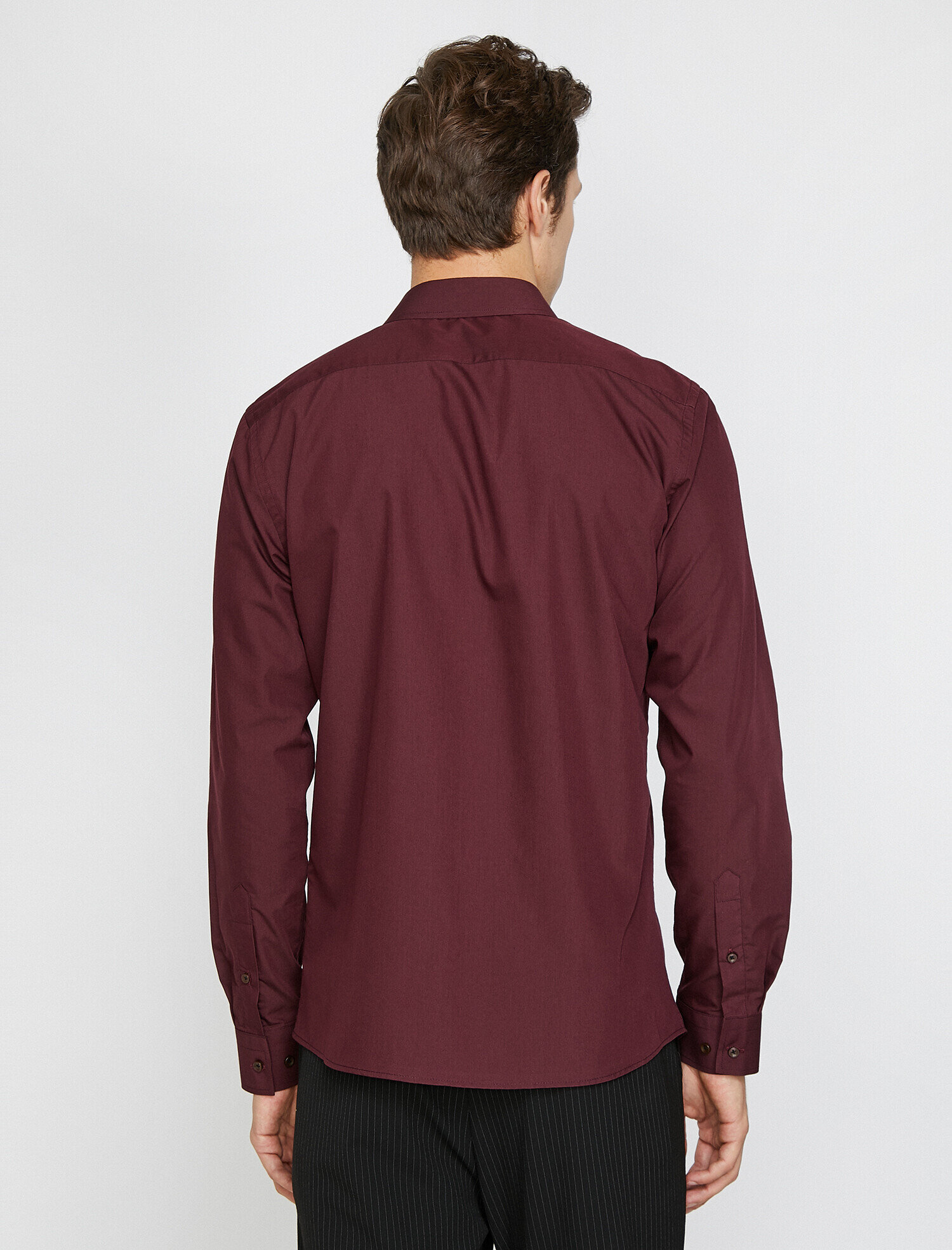   Klasik Yaka Gömlek Non Iron