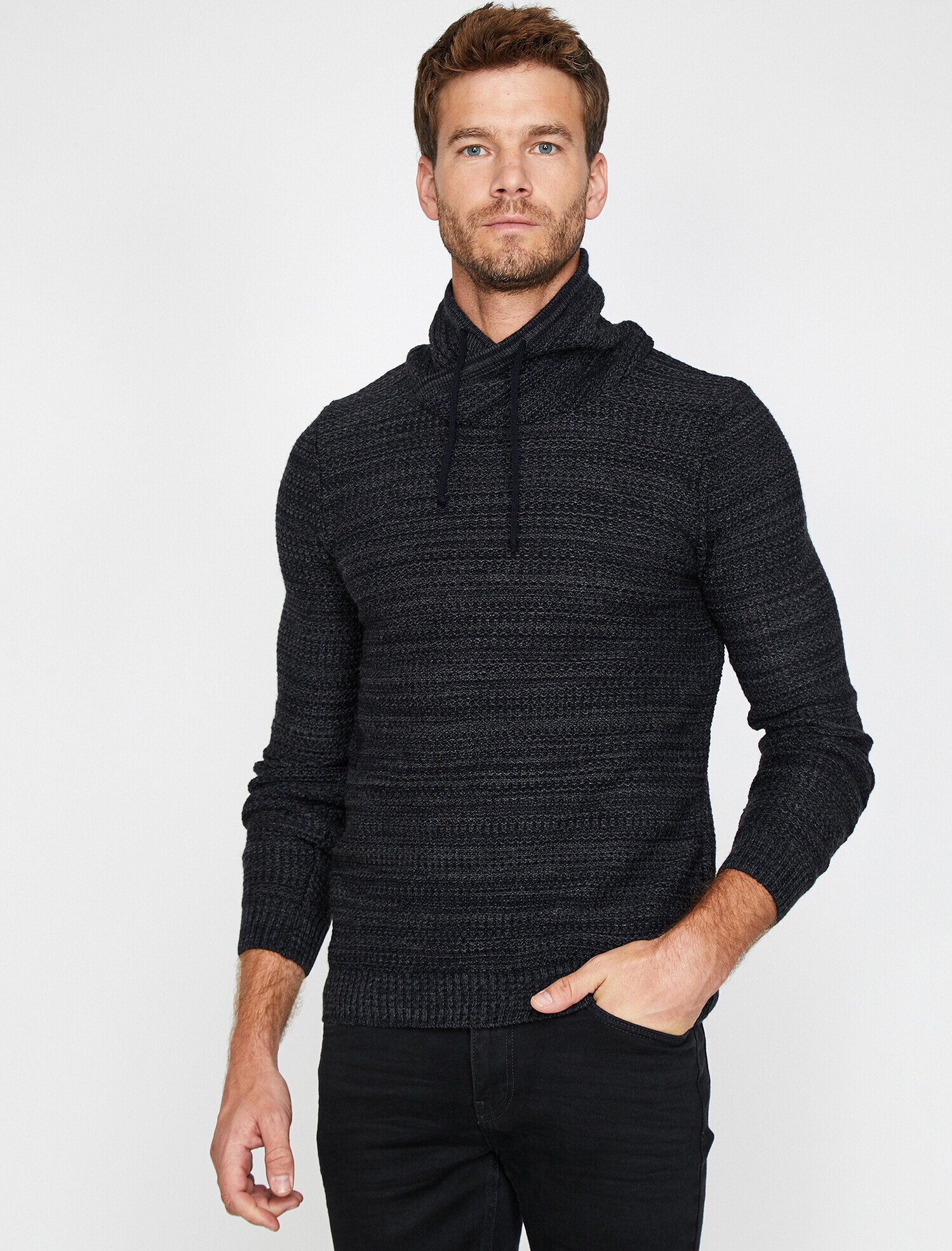   Yüksek Yaka Triko Kazak